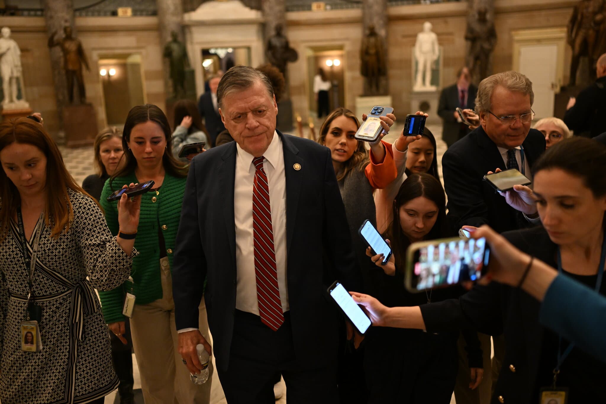 G.O.P. Congress Struggles to Do the Basics Amid Party Infighting