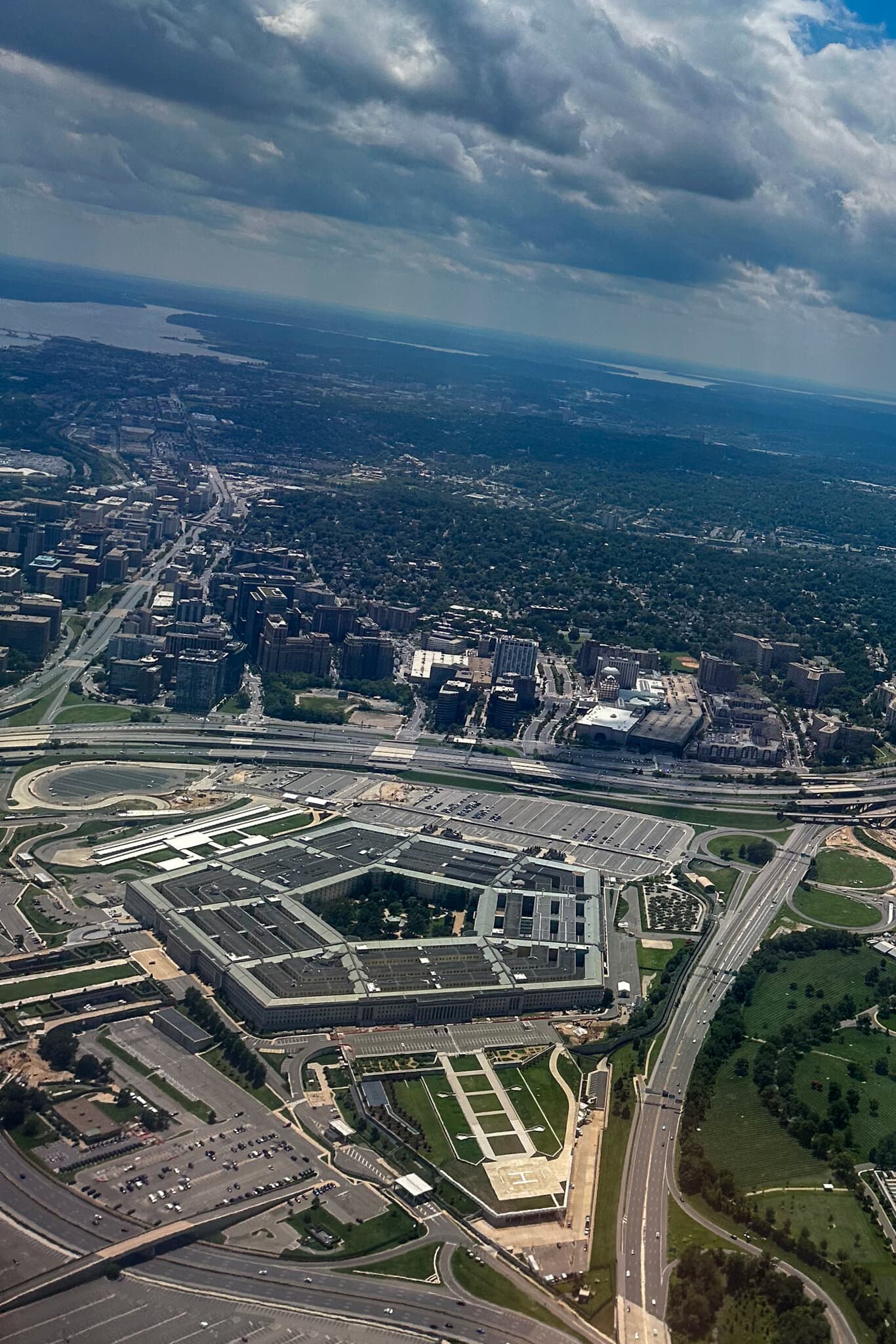 In Major Leak Hunt, Pentagon Gives Polygraph Tests to Joint Staff Members