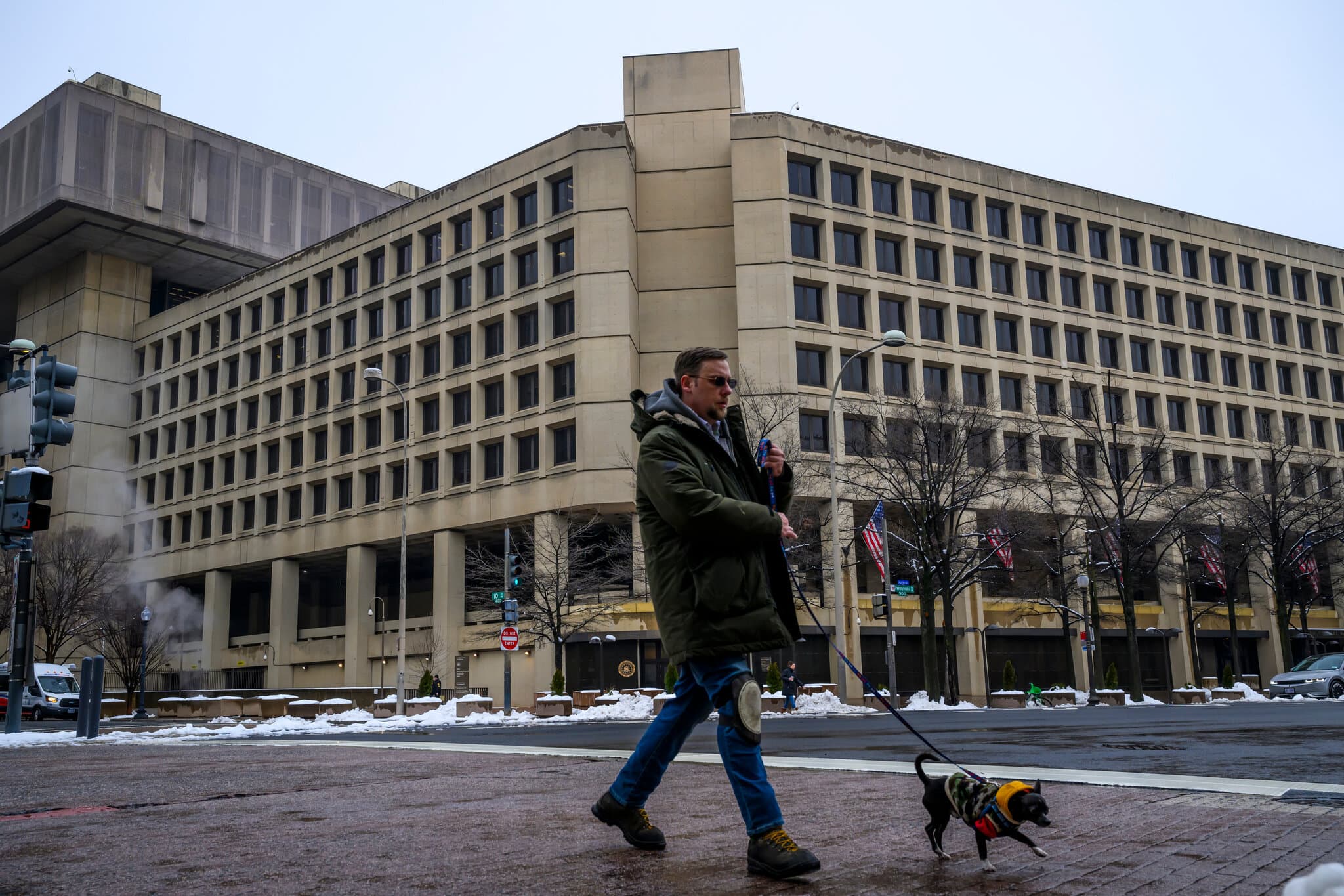 Patel Ousts F.B.I. Personnel Tied to Inquiry Into Trump’s Retained Classified Records