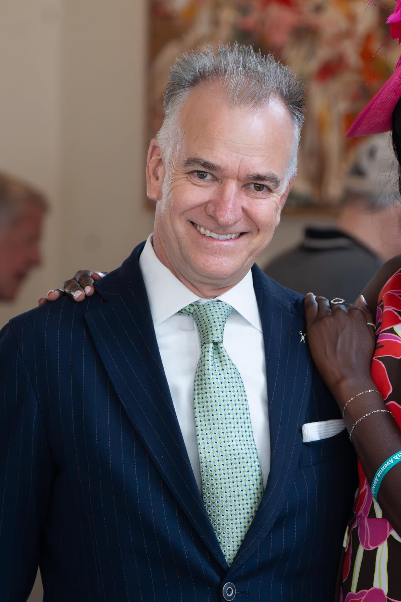 Palm Beach Rallies Behind a Restaurant Manager Held at ‘Alligator Alcatraz’