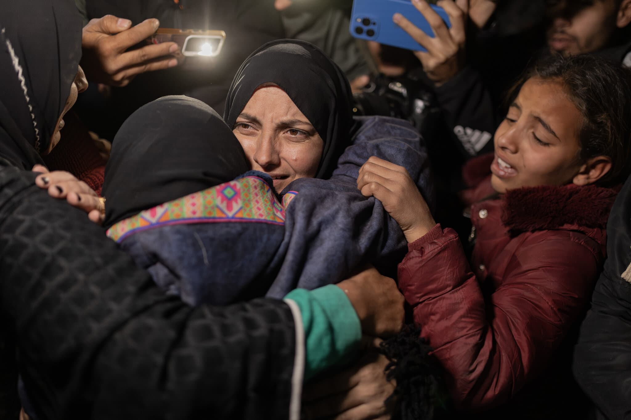 Palestinians Return to Gaza for First Time in Nearly Two Years