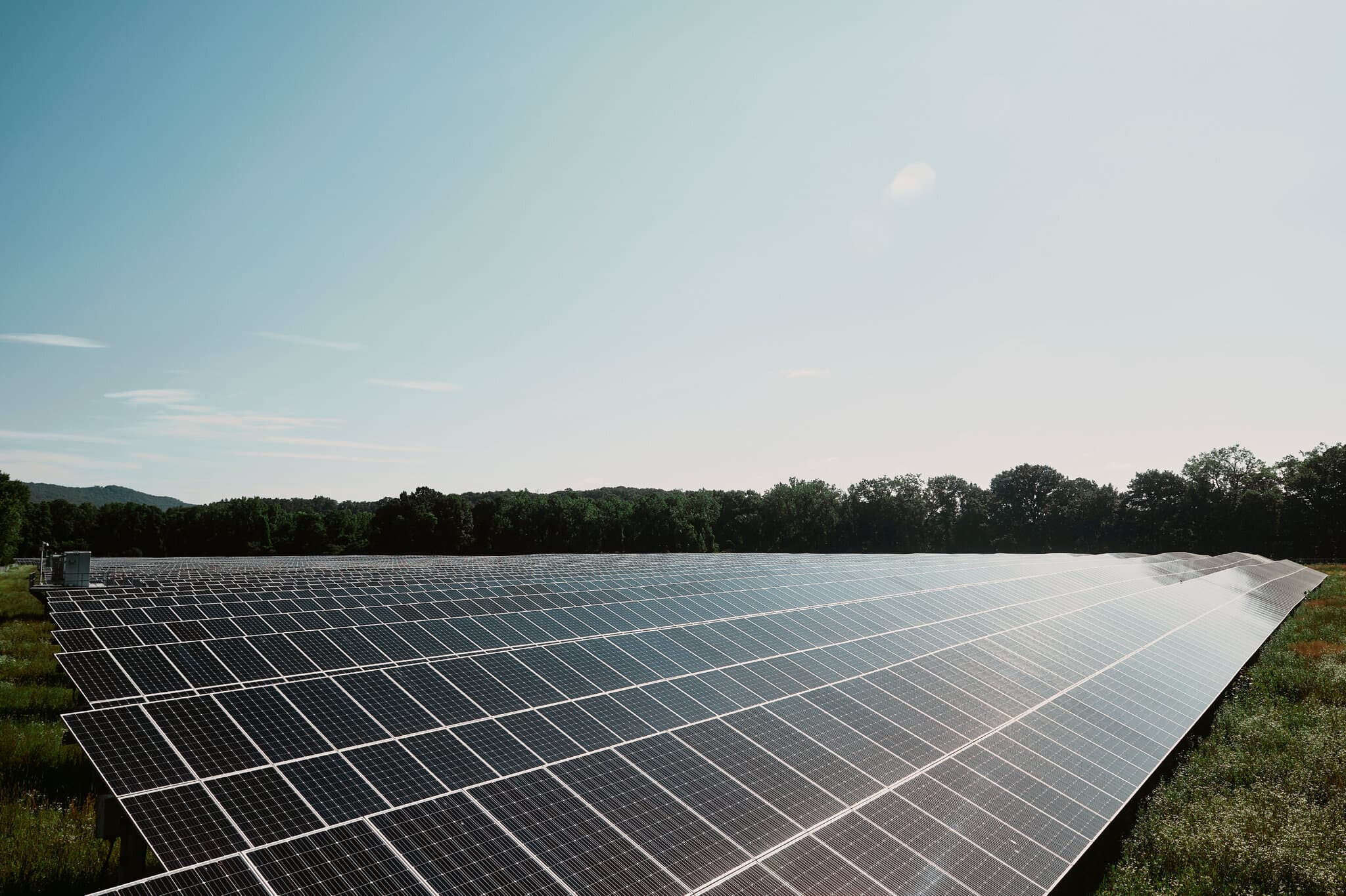 A Trump ‘Blockade’ Is Stalling Hundreds of Wind and Solar Projects Nationwide