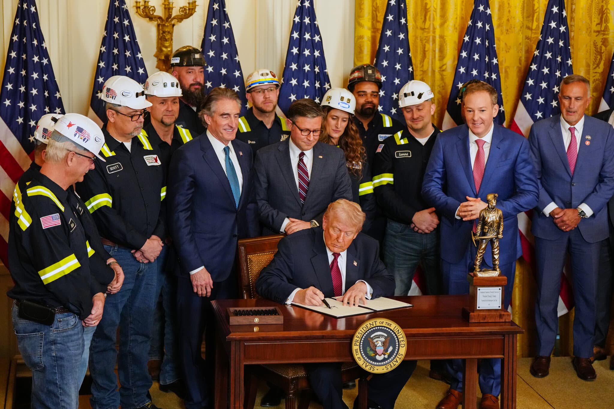 Trump Orders the Pentagon to Buy More Coal-Fired Electricity