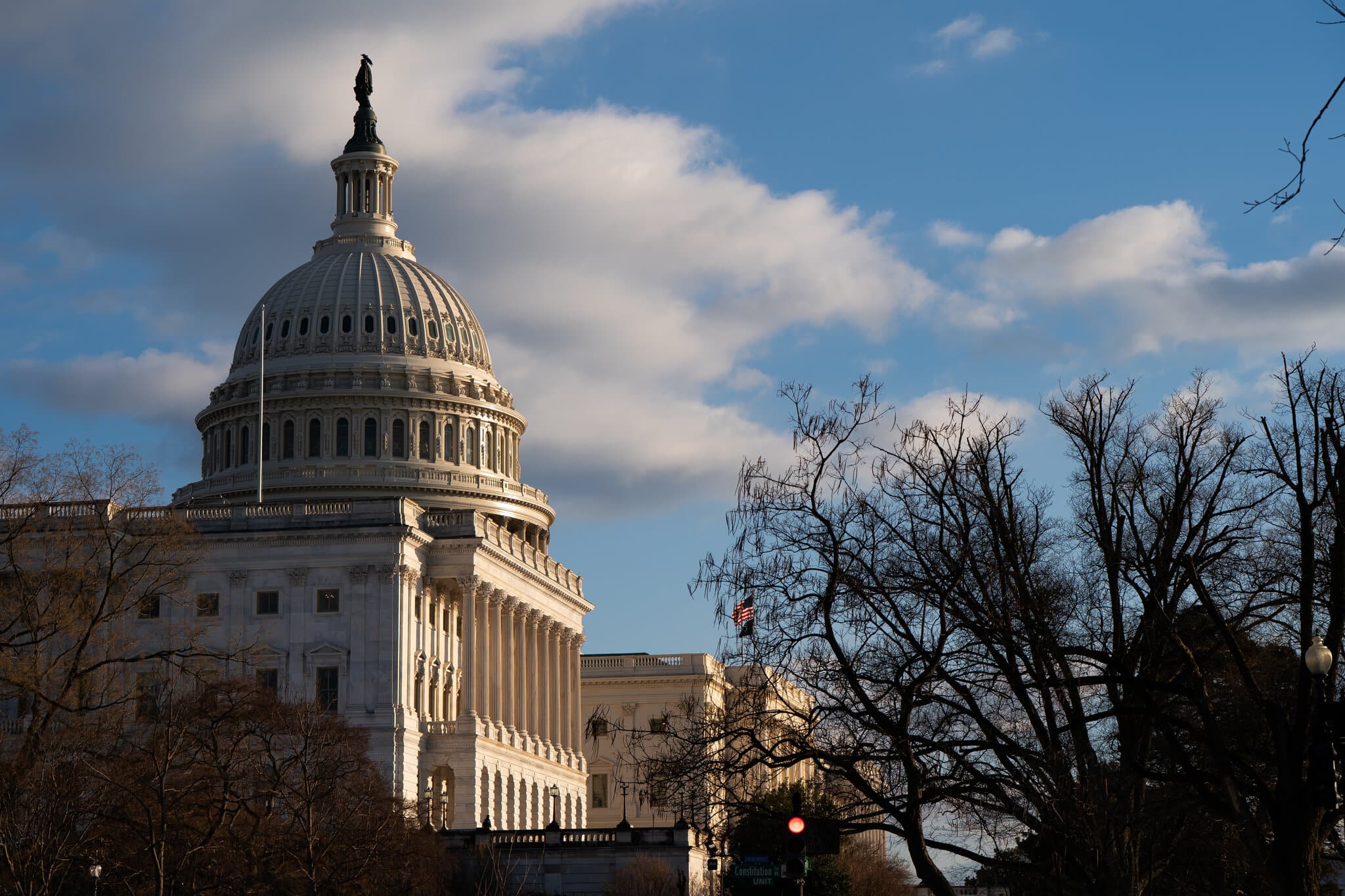 Congress Jets Off as D.H.S. Shuts Down