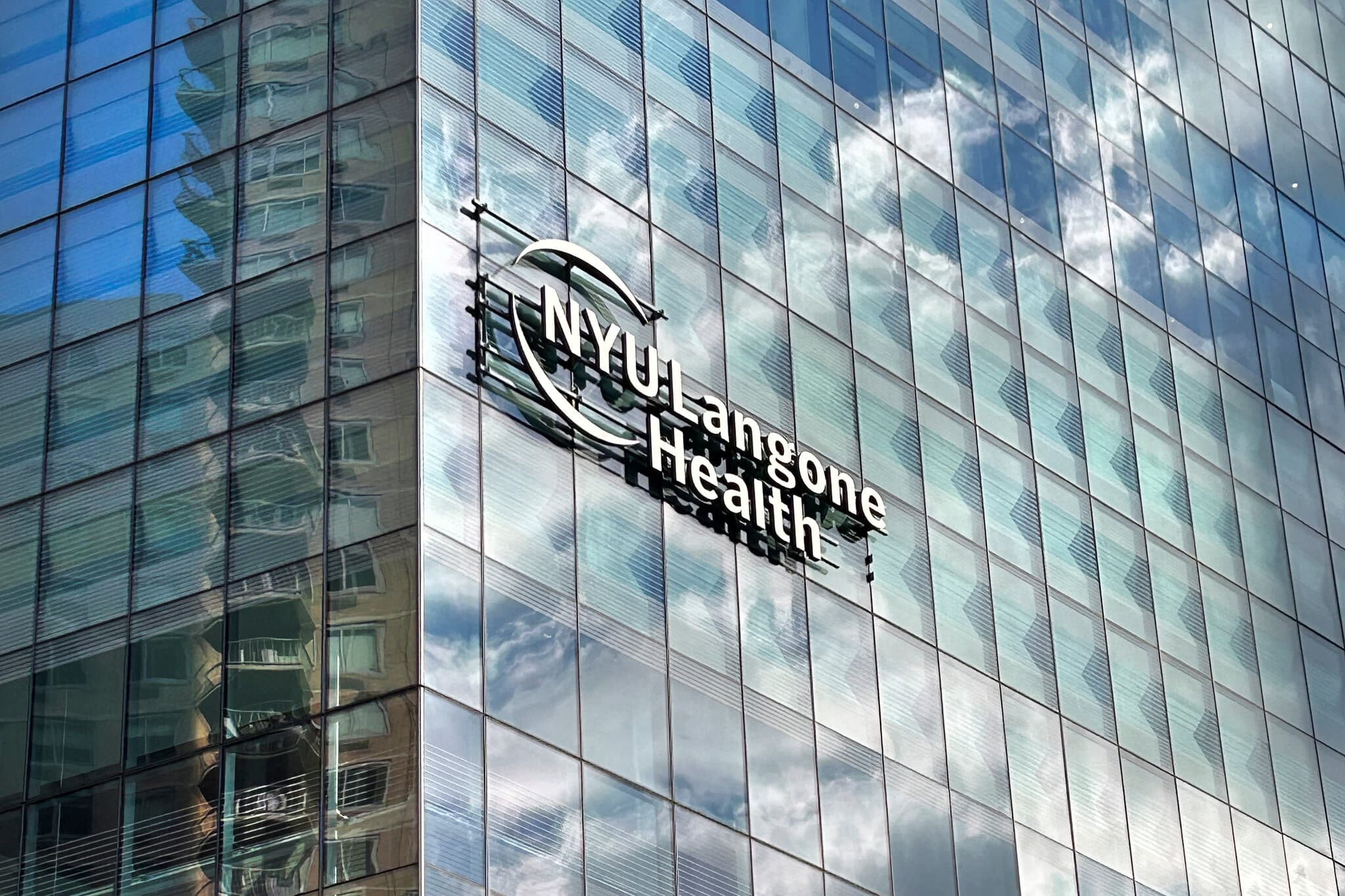 Manhattan Hospital Ends Medical Treatment for Transgender Youth