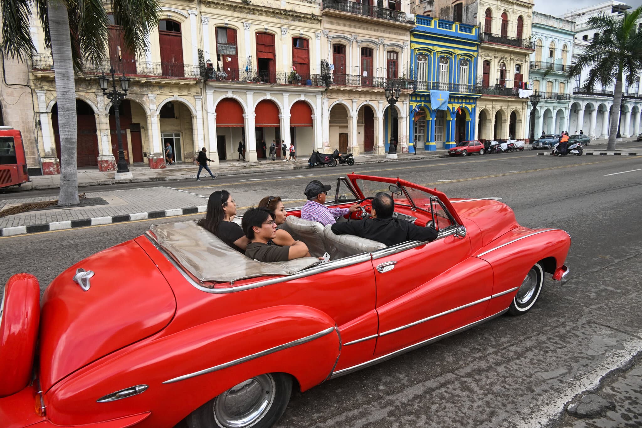 With Fuel Running Out, Cuba’s Tourism Is Collapsing