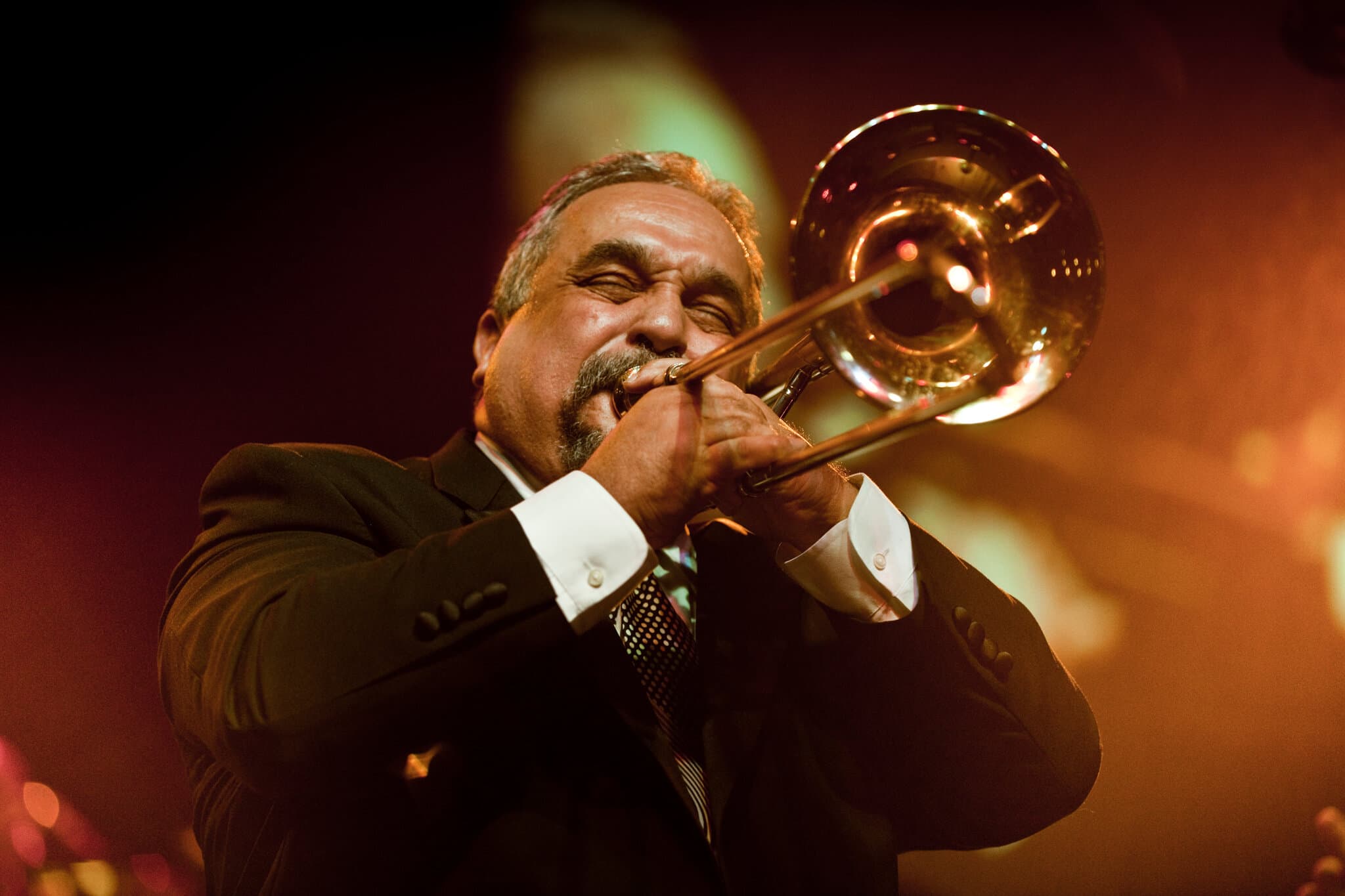 Willie Colón, a Luminary of Salsa Music, Dies at 75