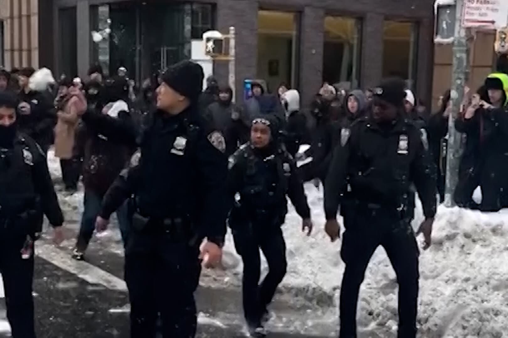Snowball Fight in New York Turns Chaotic After Police Arrive
