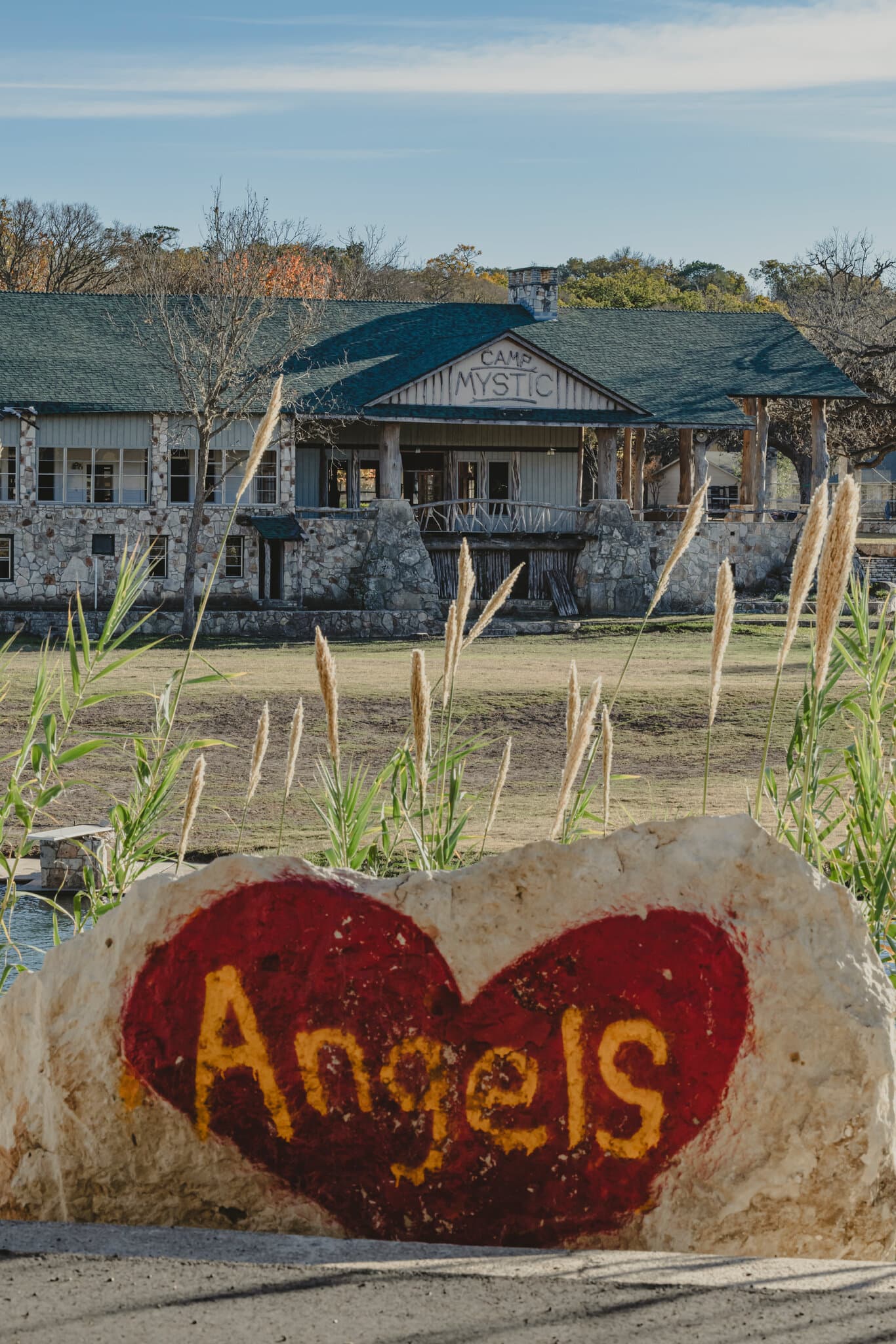 Generations of ‘Mystic Girls,’ Divided by a Deadly Texas Flood