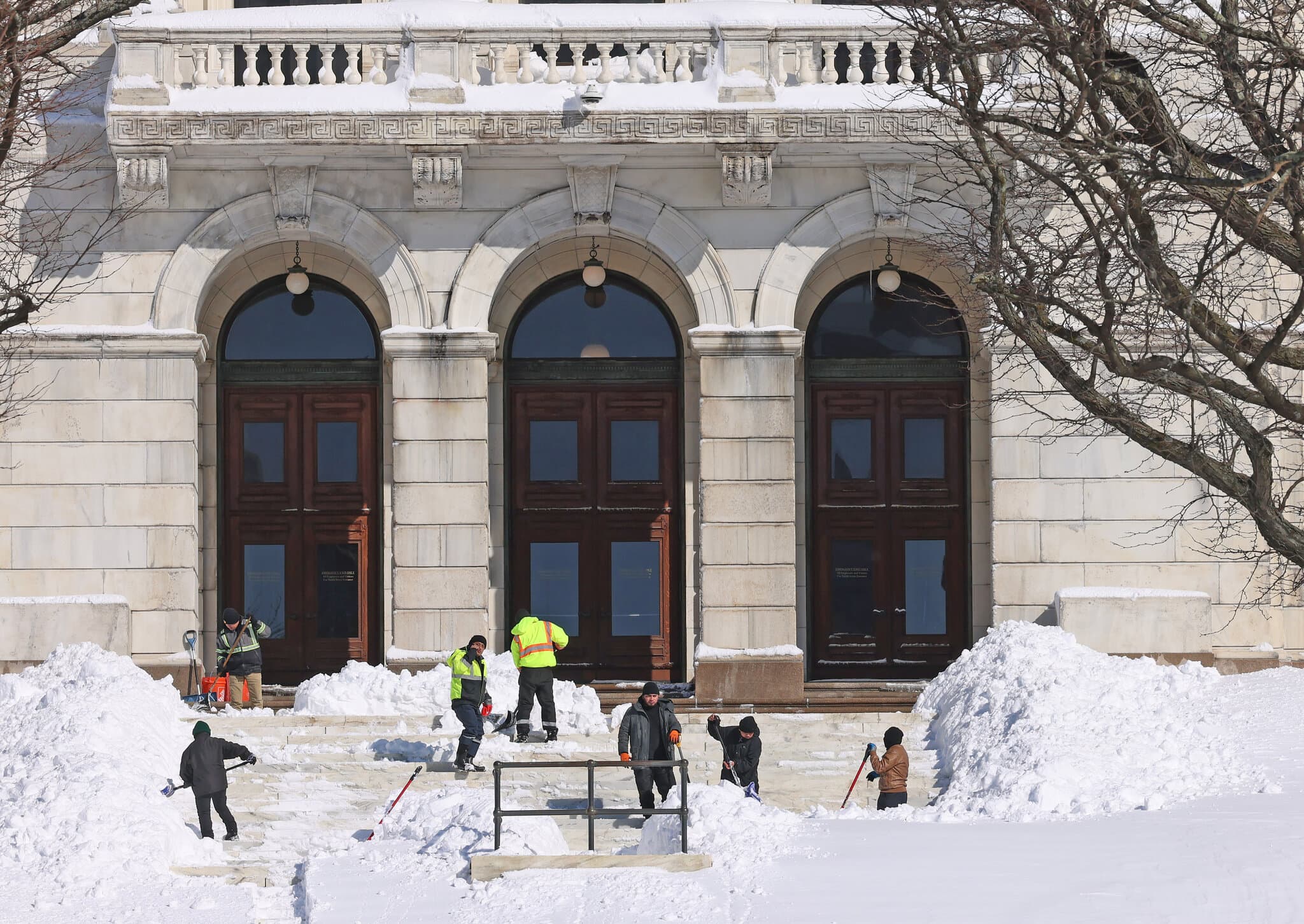 Providence, R.I., Is Used to Snow. But Not 36 Inches in a Day.