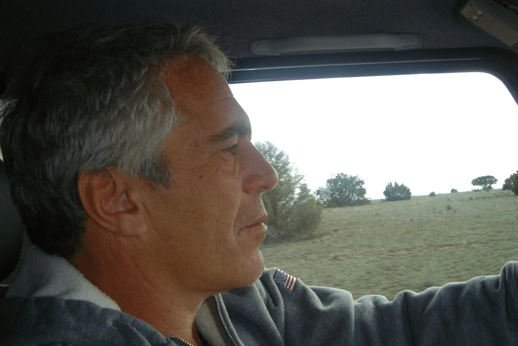 The Missing Records From the Epstein Files, and a Gun Battle Off the Coast of Cuba