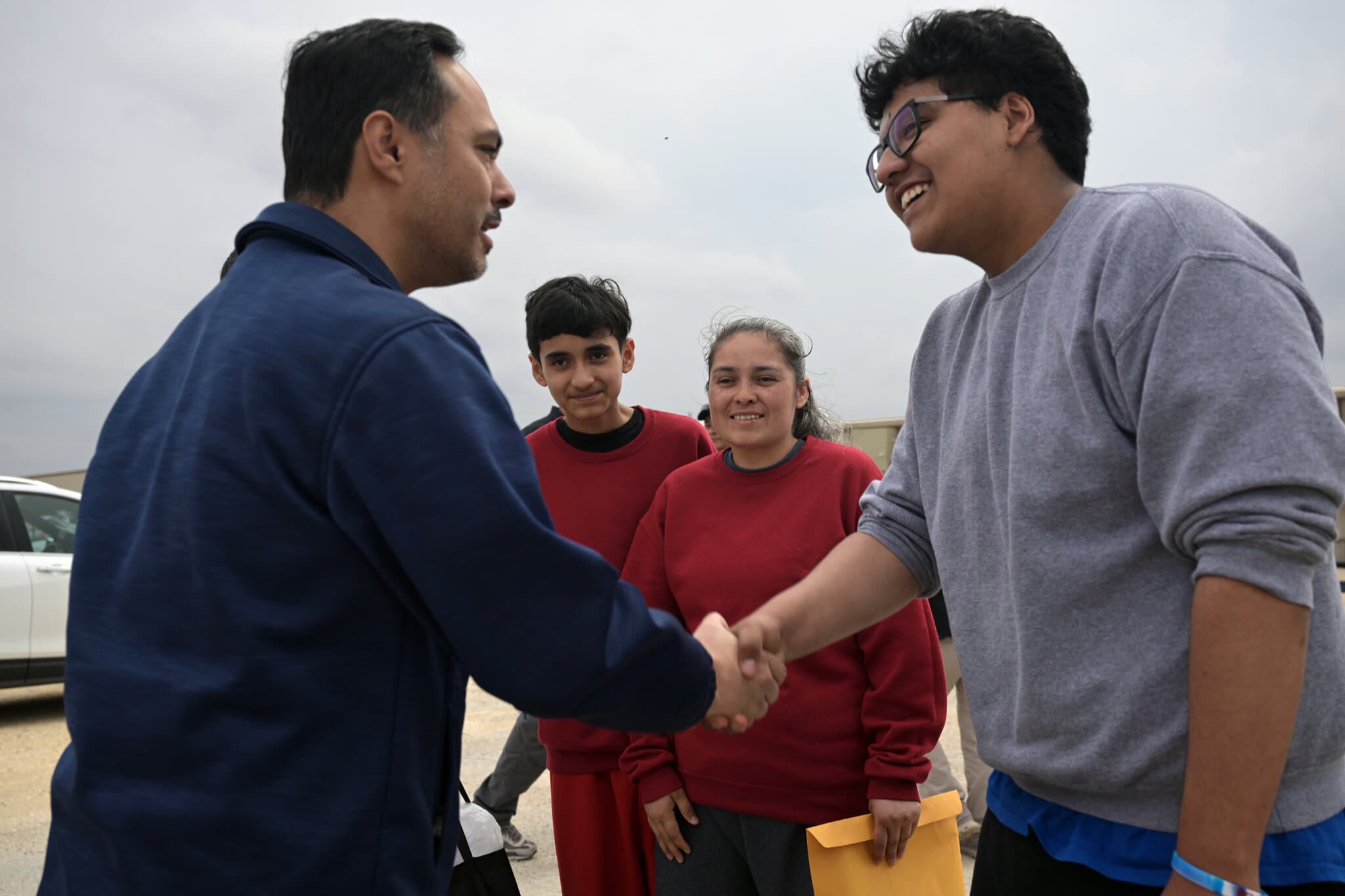 2 Teen Mariachi Musicians Released From ICE Detention