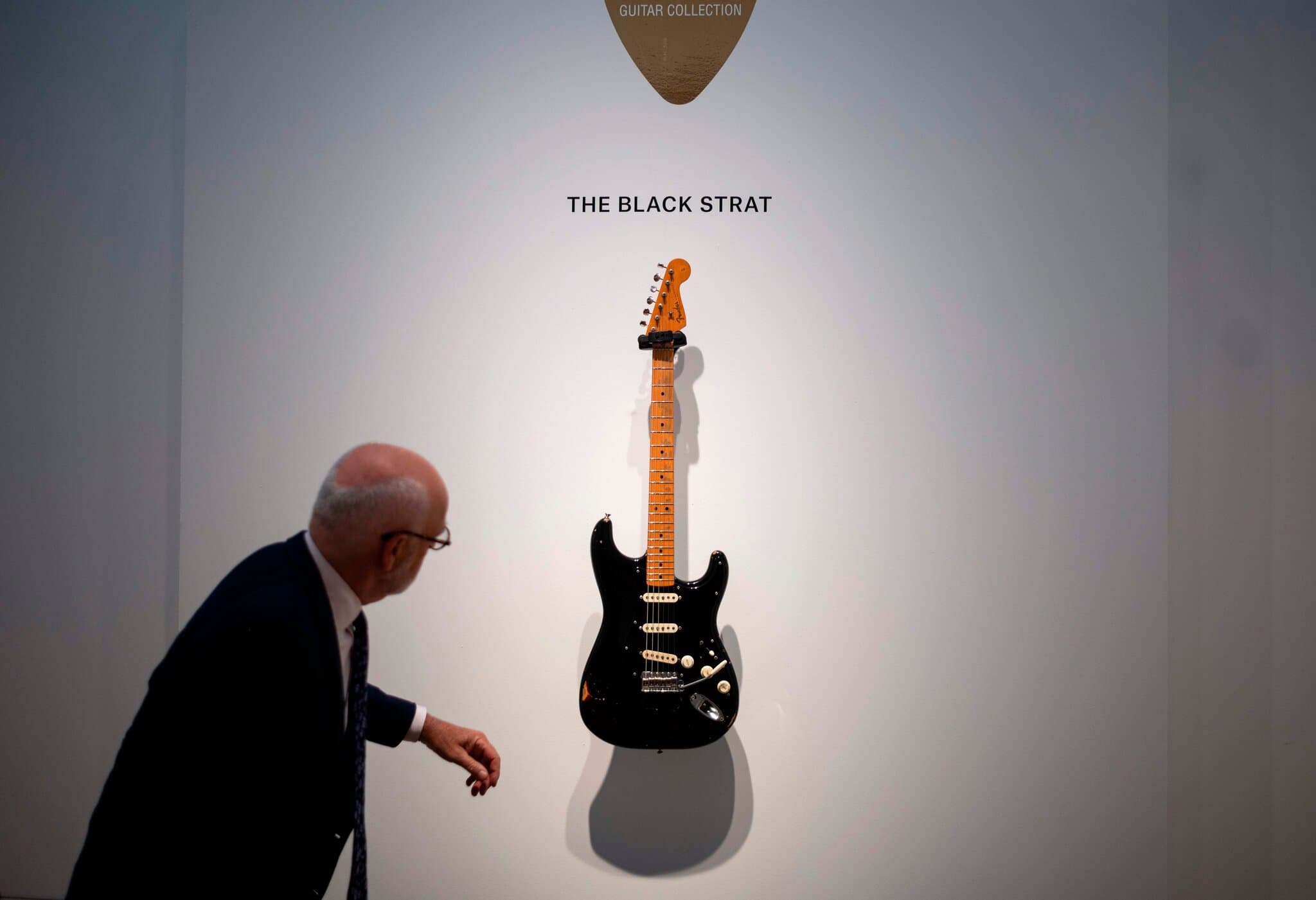 Pink Floyd Guitar Is Sold for a Record $14.55 Million