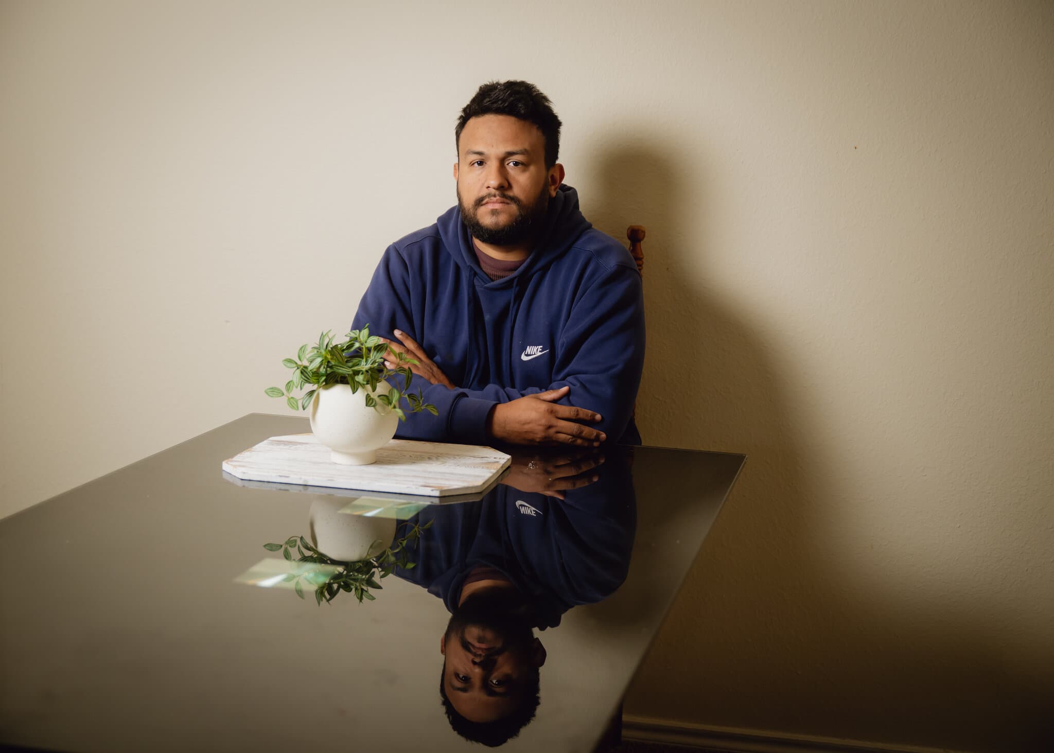 Many Venezuelans Want to Go Home. But They Can’t Get Passports.