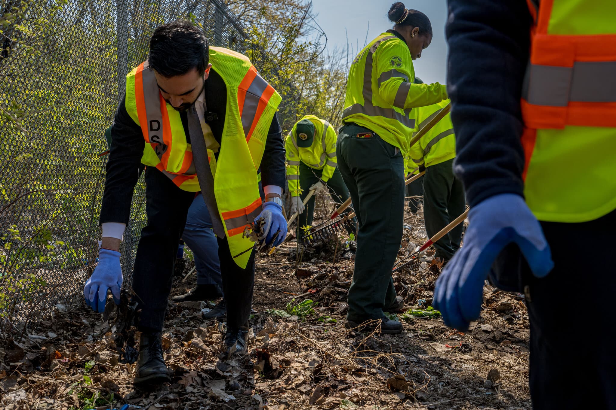 Mamdani, Leaning Into ‘Sewer Socialism,’ Gets His Hands Dirty