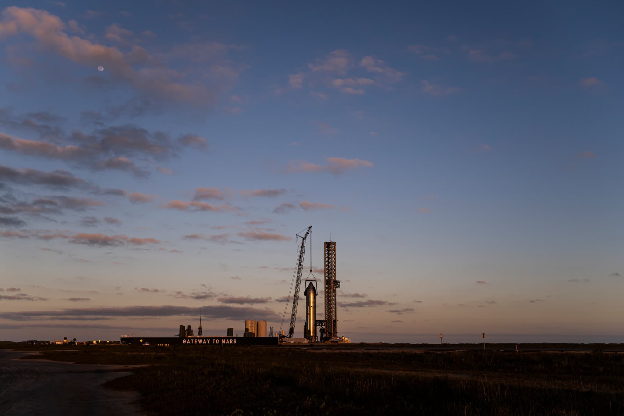 Musk’s SpaceX Reveals Its Finances for the First Time
