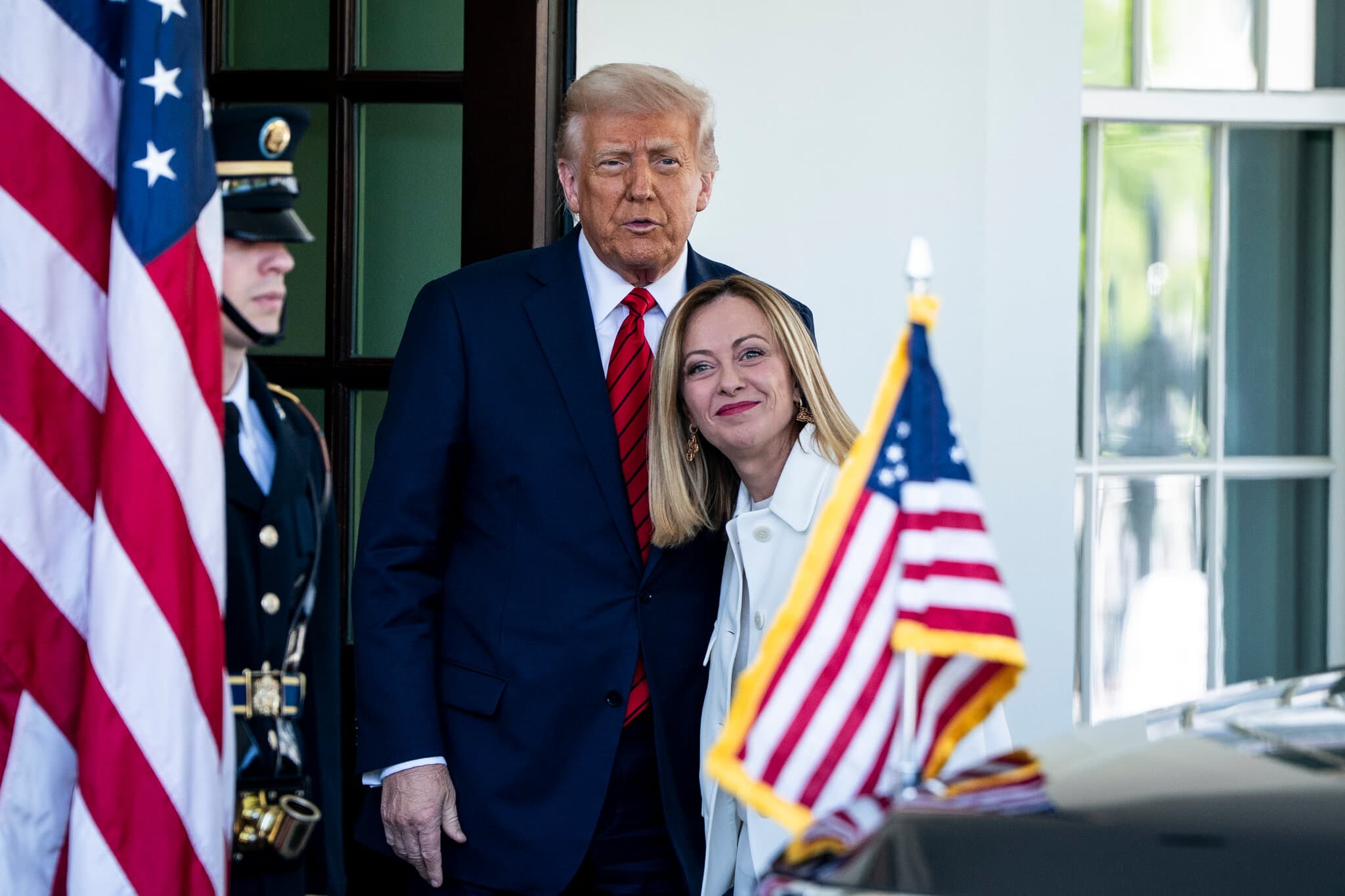 Trump and Meloni Split Amid Growing Dispute Over Pope and Iran