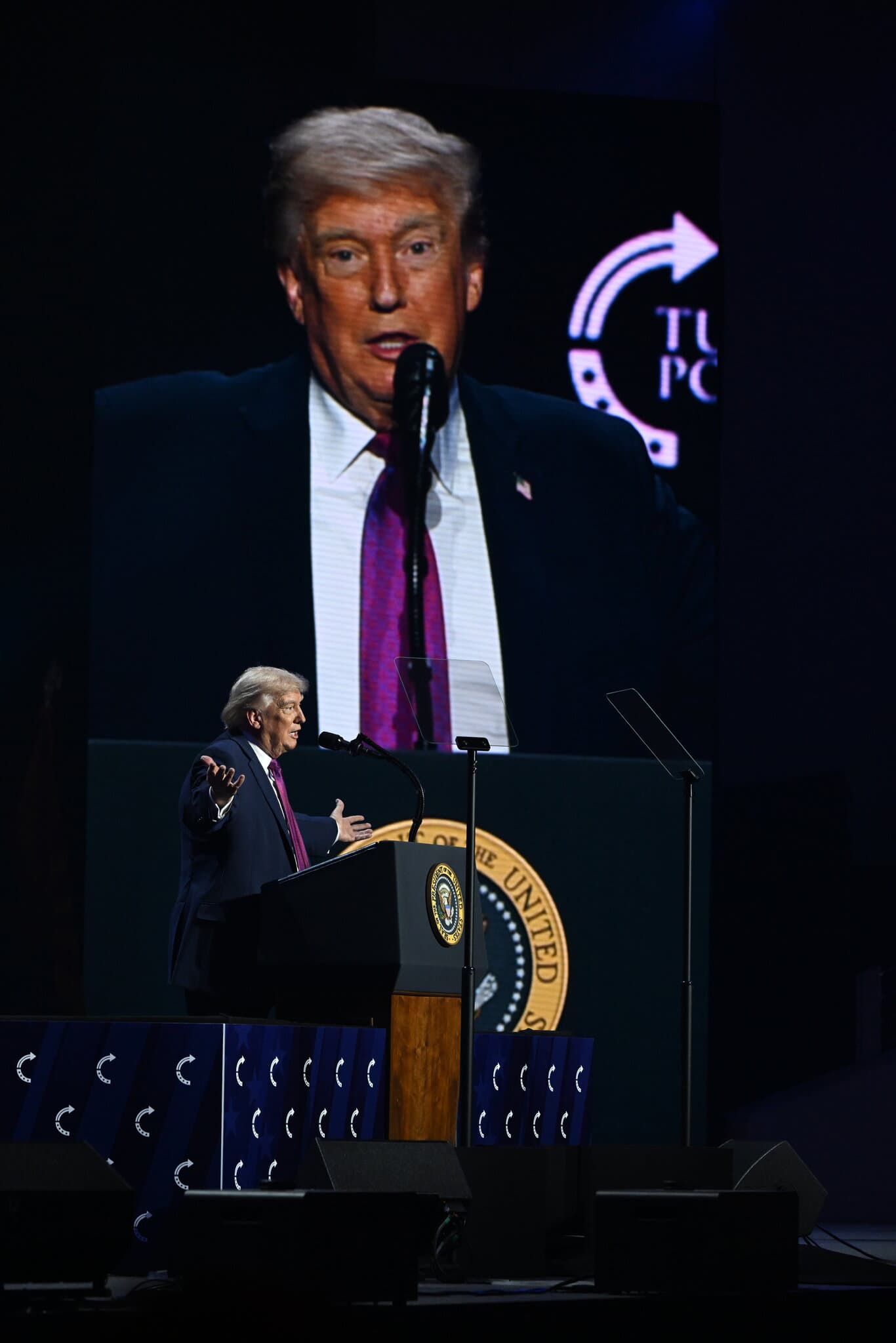 Trump’s Dispute With Pope Leo Deepens Divisions on the Right