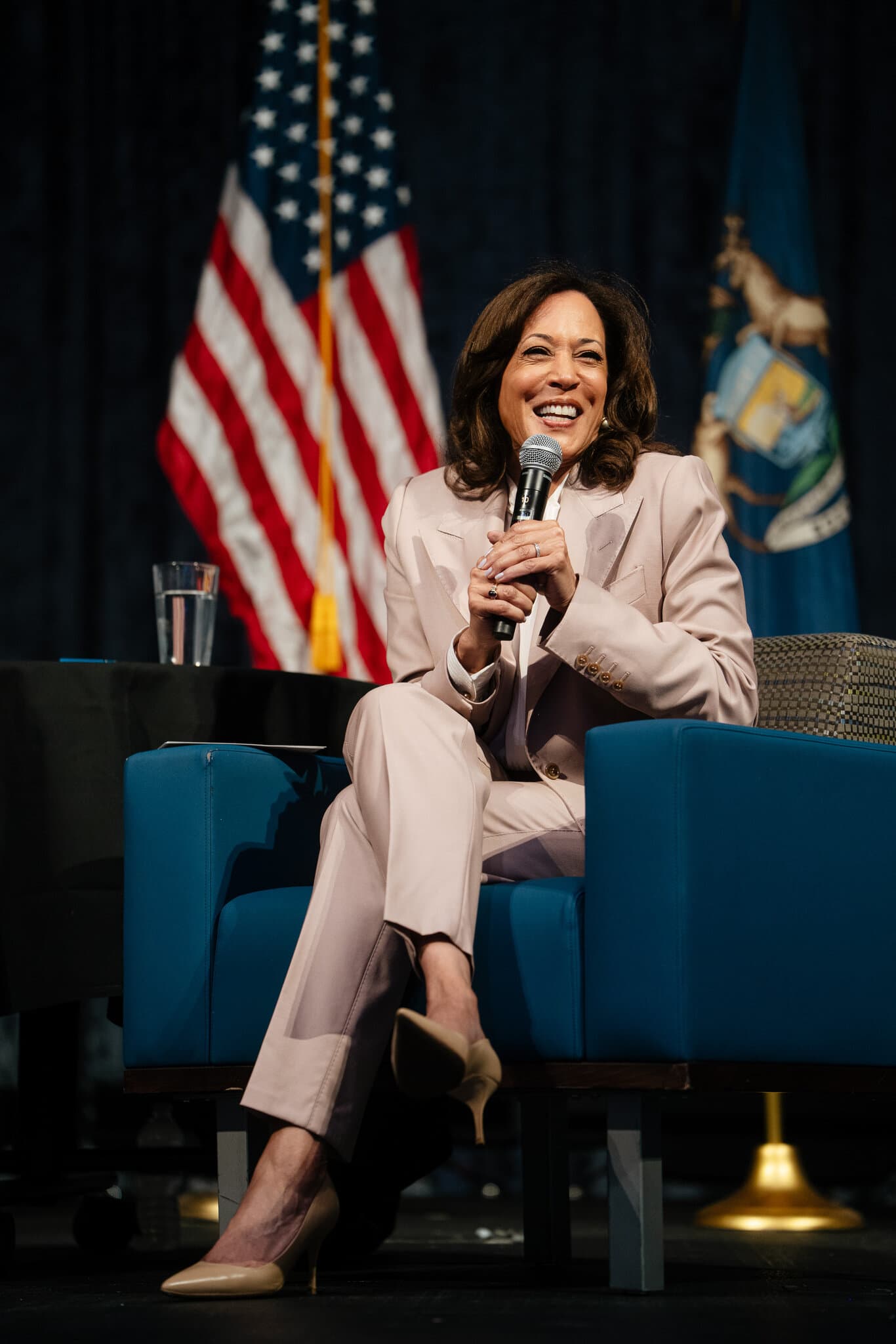 Potential 2028 Democrats Audition in Michigan, With a Focus on Trump