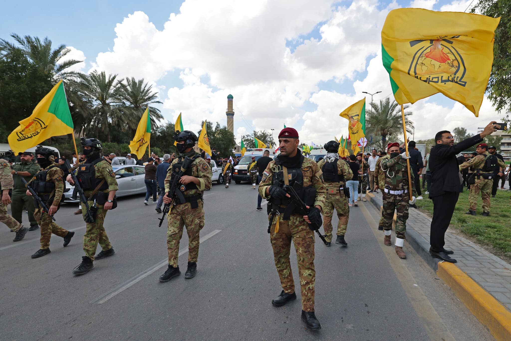 U.S. Turns Up Pressure on Iraq to Distance Itself From Iran