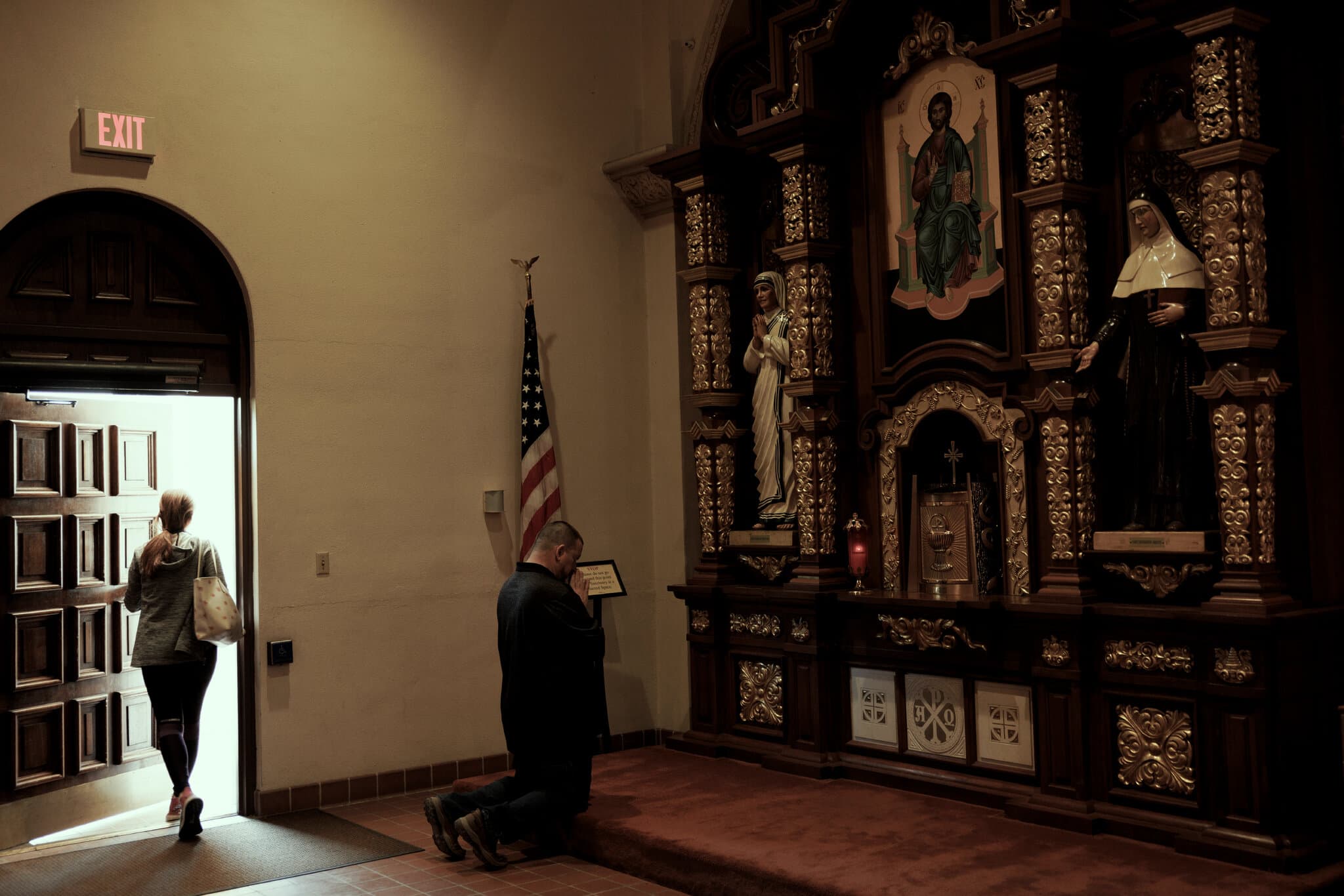 A New Worry for Republicans: Latino Catholics Offended by Trump