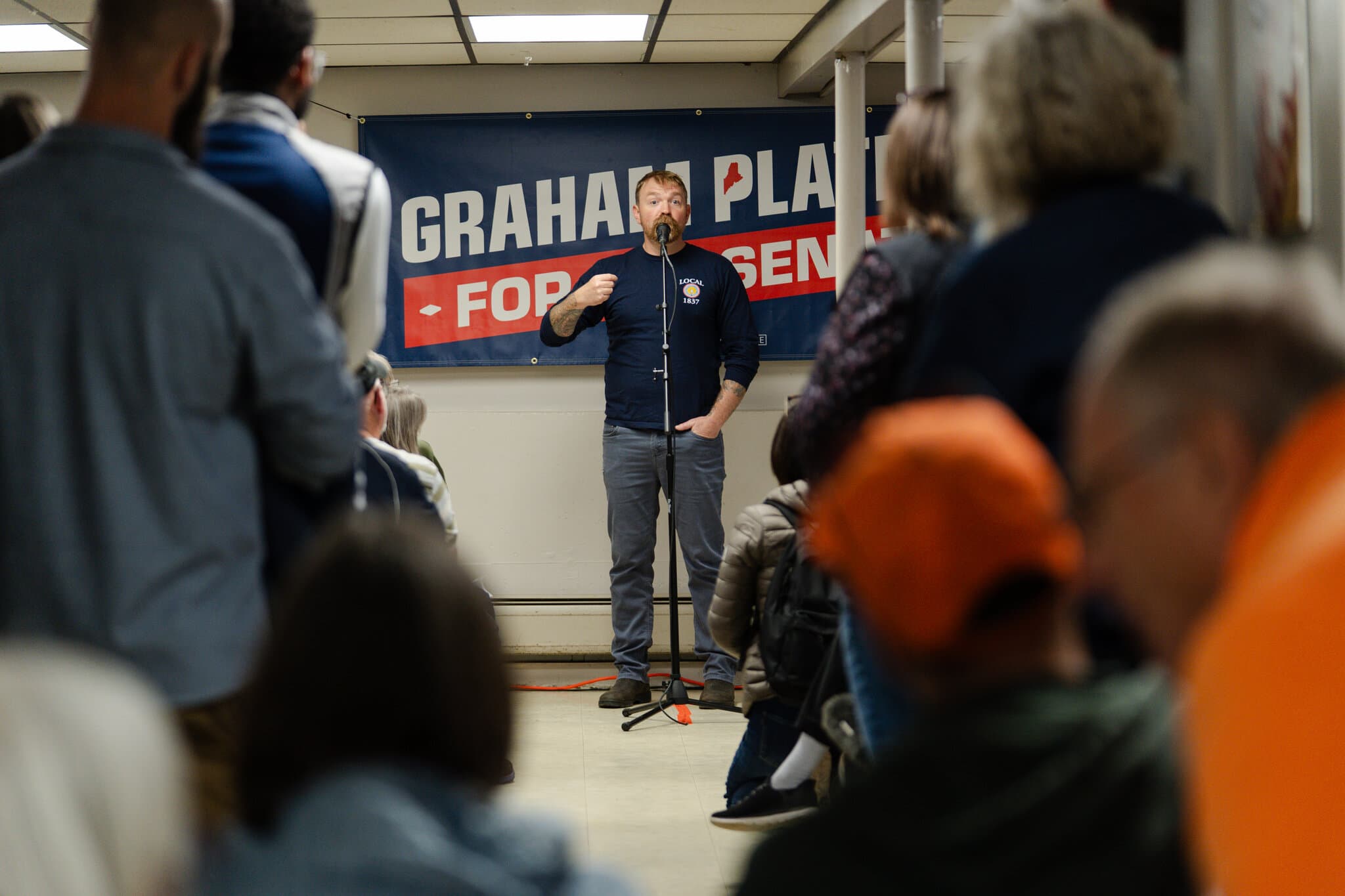 Oysterman, Veteran, Prep-School Alum: A Senate Candidate’s Complex Class Story