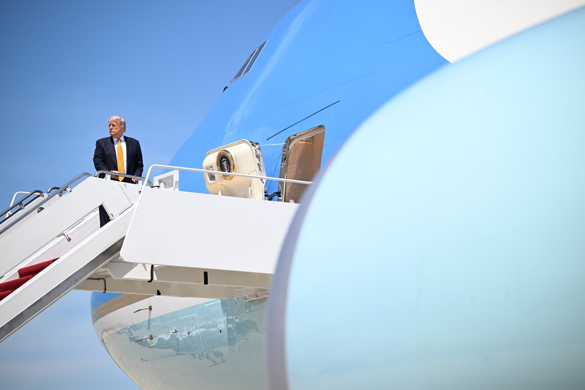 With Trump in China, Mideast War Simmers Without End in Sight