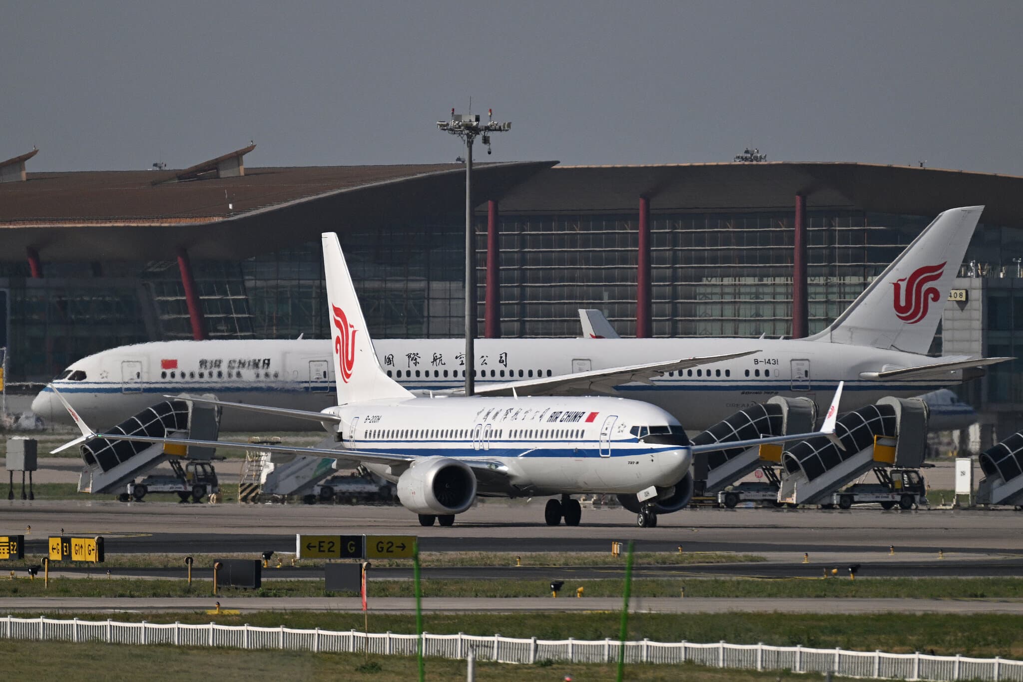 Trump Announces Boeing Jet Order From China. Beijing Stays Silent.