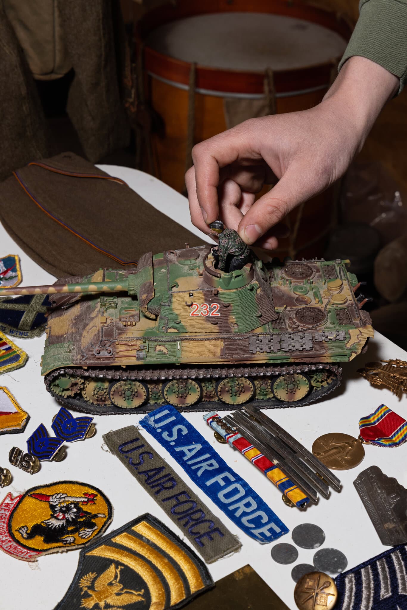 The 15-Year-Old Keeping War Memories Alive