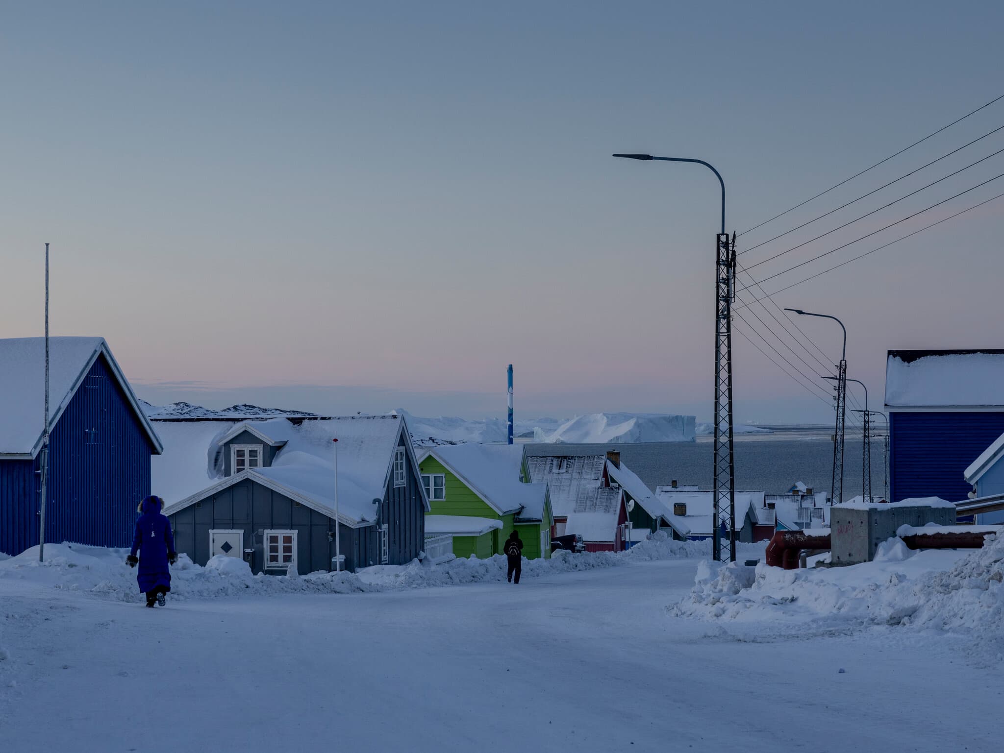 In Closed-Door Talks, U.S. Demands a Major Role in Greenland