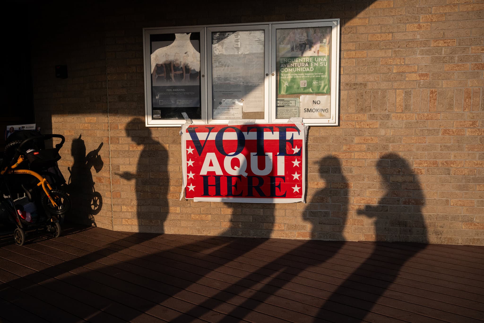Latino Groups Unite to Win Back Hispanic Voters for Democrats in Midterms