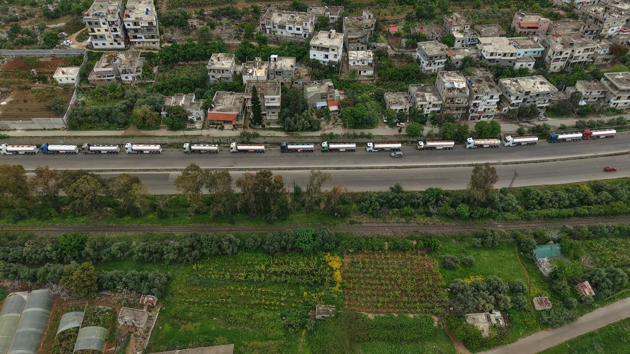 A Search for Ways Around Blocked Strait Leads to Syria