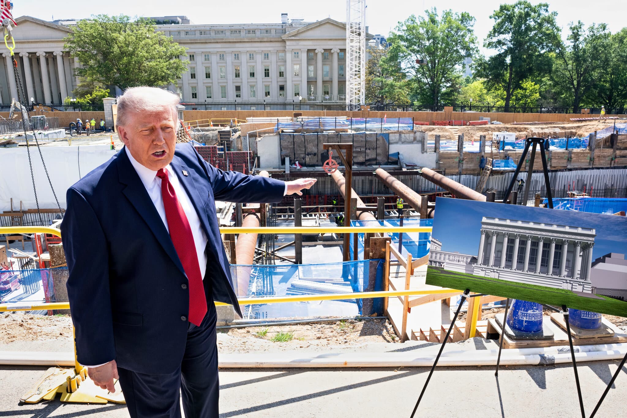 Senate G.O.P. Ready to Drop Ballroom Funds From ICE Bill