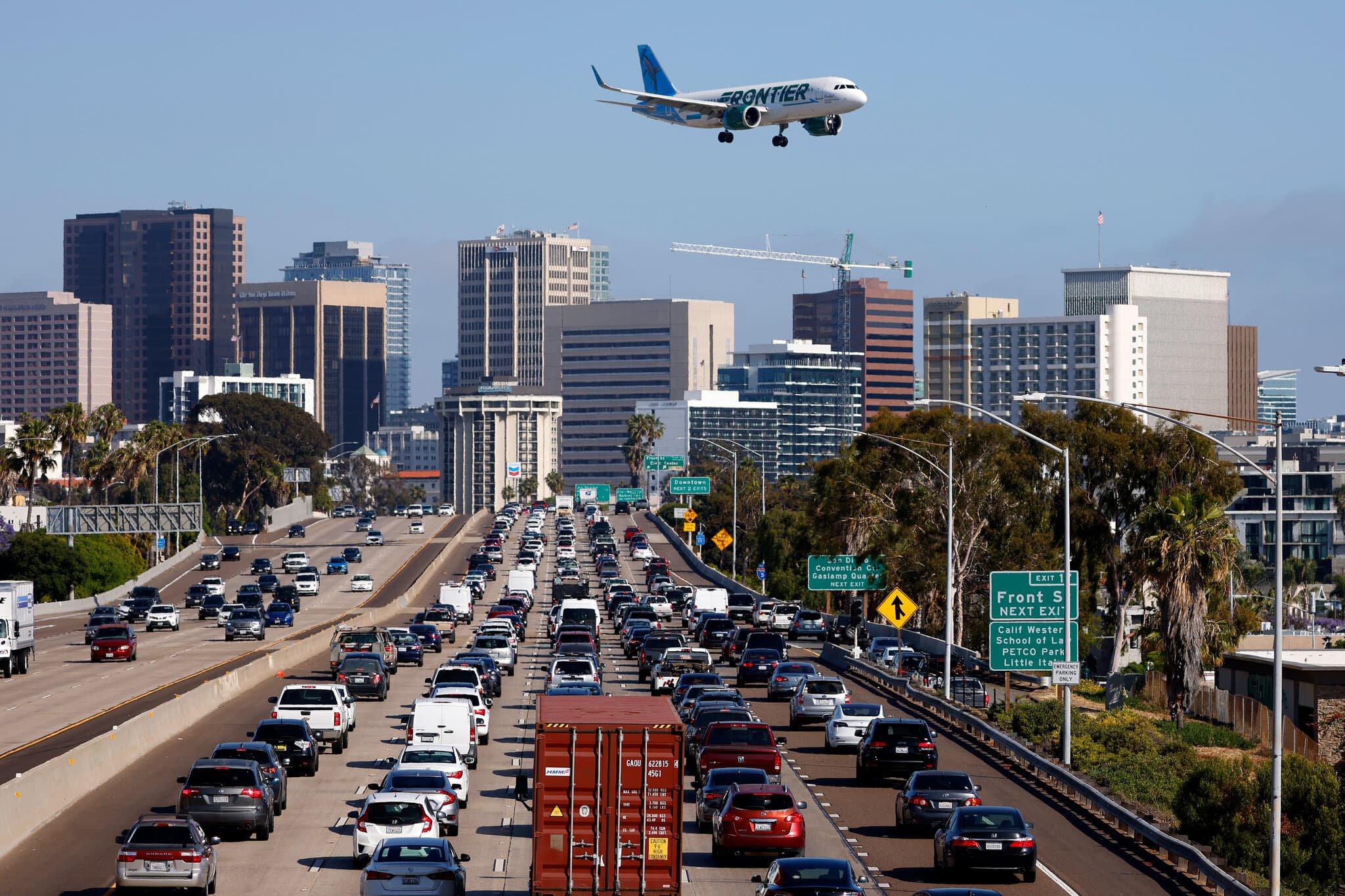 Your Memorial Day Travel Forecast: Heavy Traffic and Pricey Gas