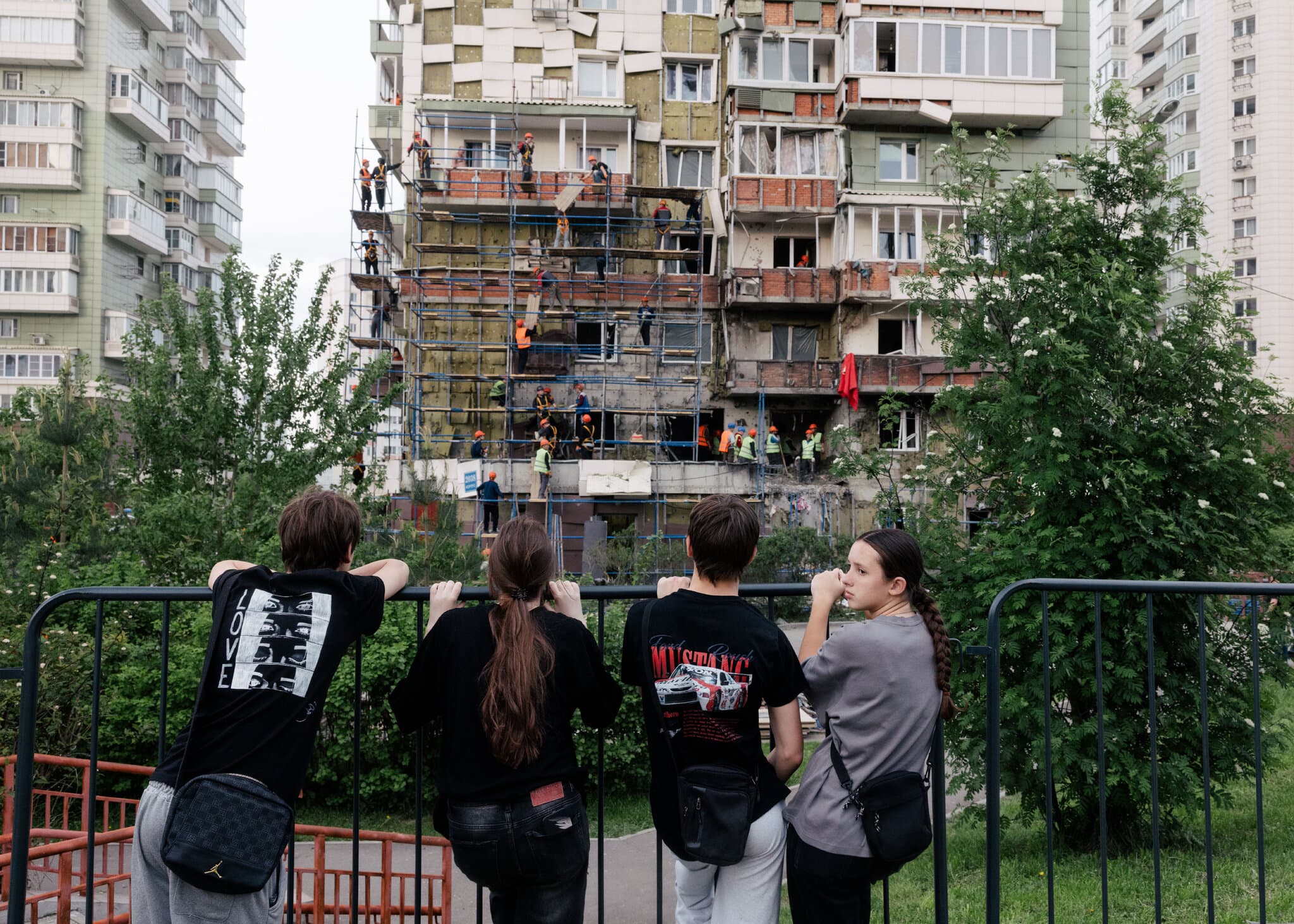 ‘A Total Nightmare’: Voices From a Moscow Hit by Ukrainian Drones