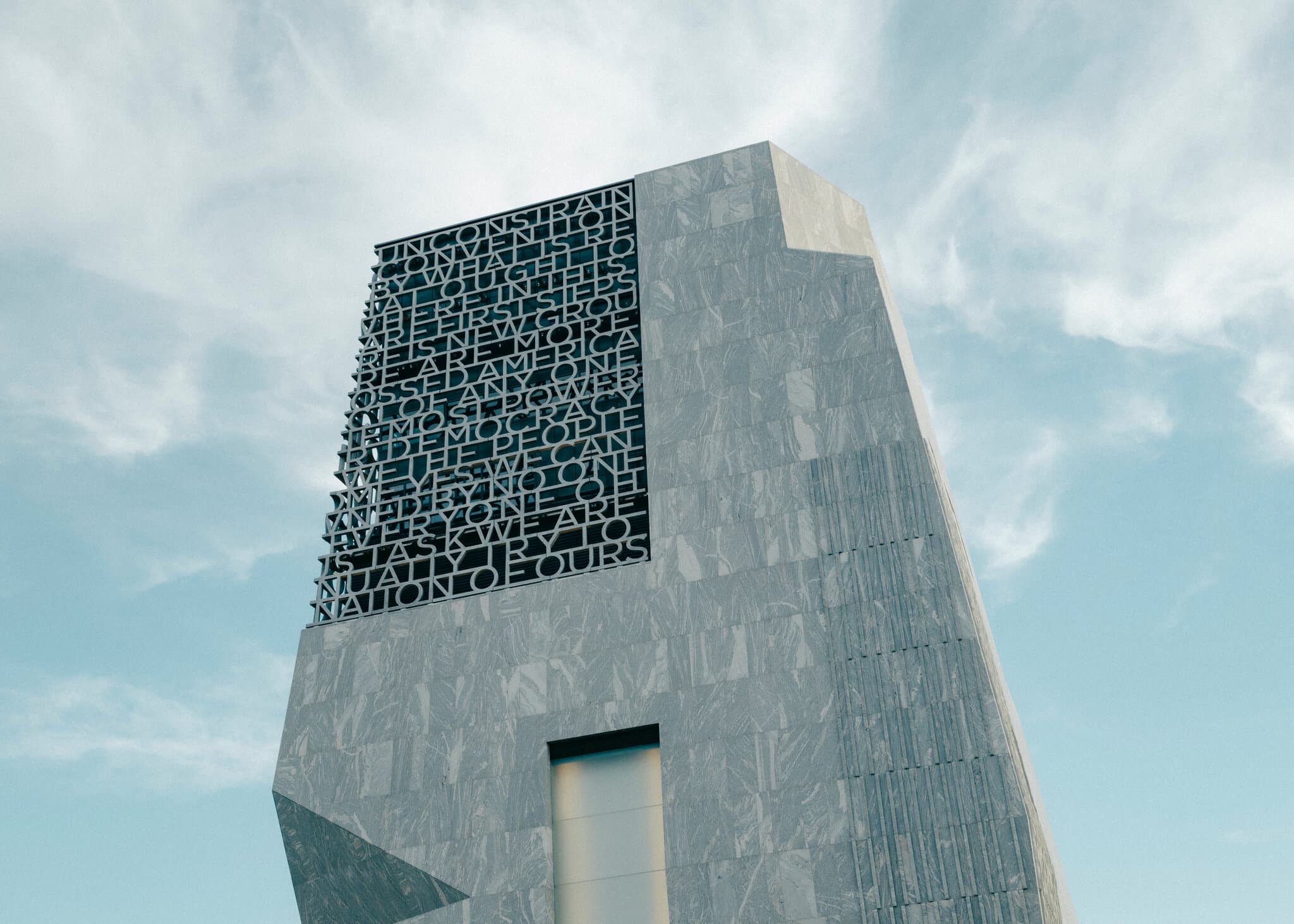 Obama Center’s Two Sides: A Lovely Park and a Forbidding Tower