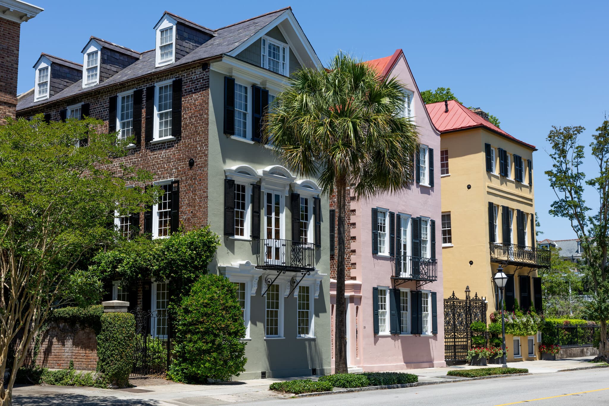 Charleston’s Charm Hides a Bloody History