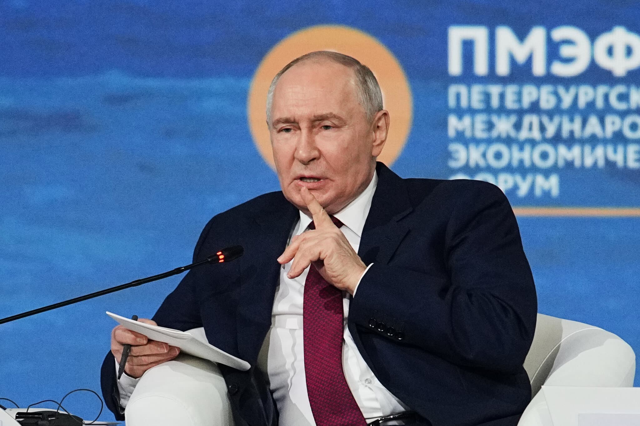 A Question Swirling Around Putin’s Big Conference: Could the War End?