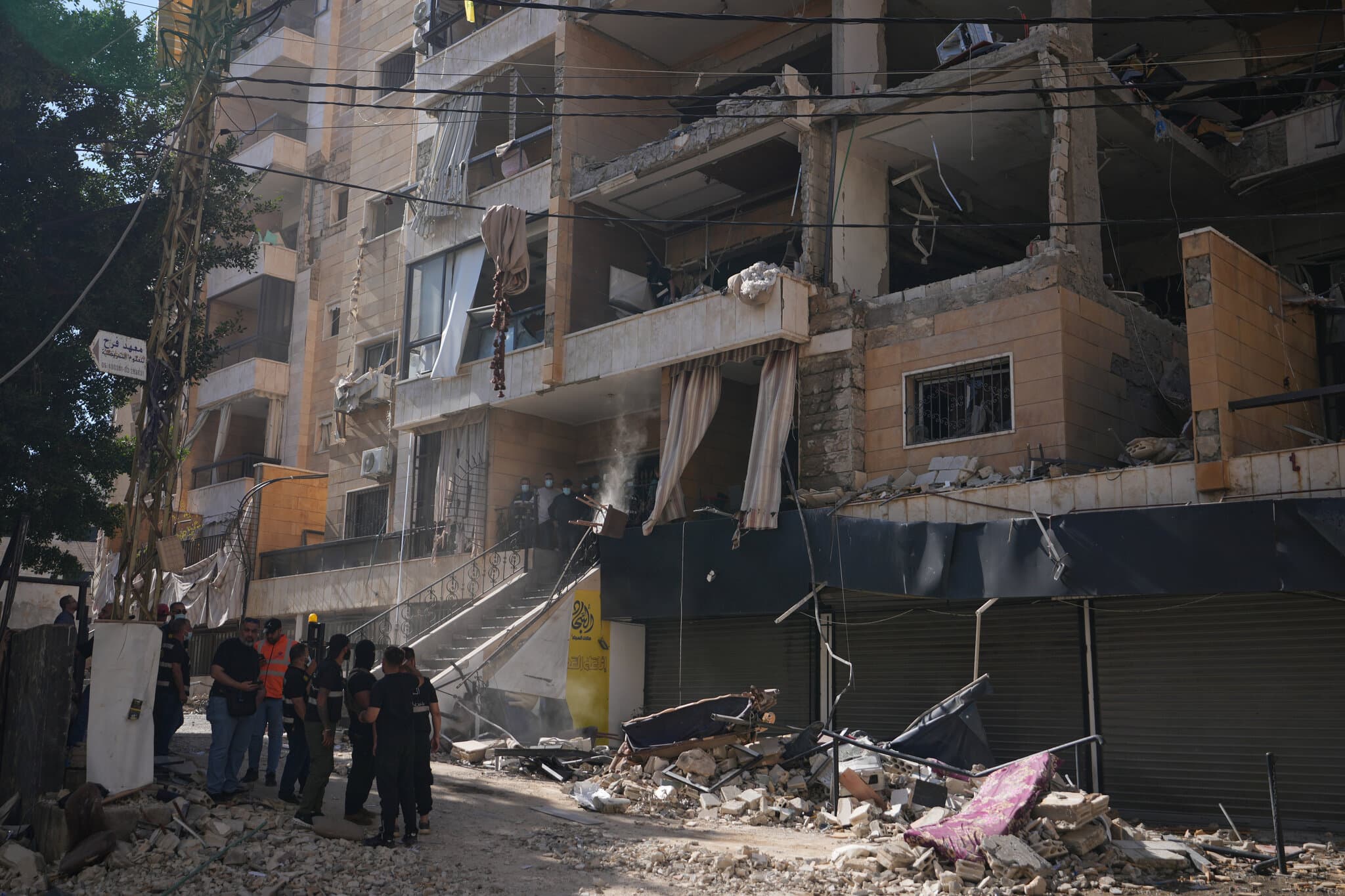 Israel Bombs Beirut Outskirts as Fighting With Hezbollah Escalates
