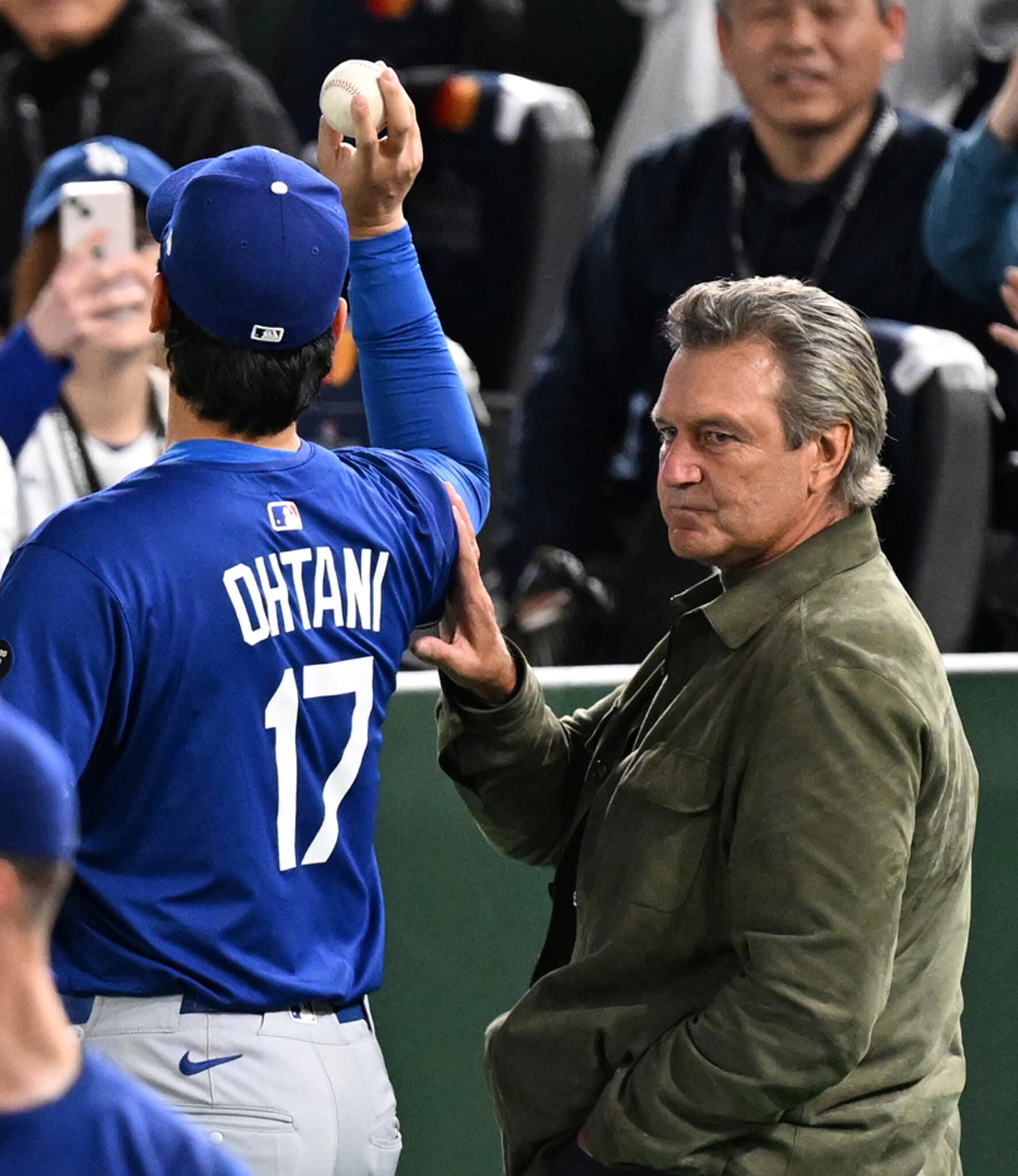 Major League Baseball Will Question the Dodgers’s Doctor About Banned Drugs