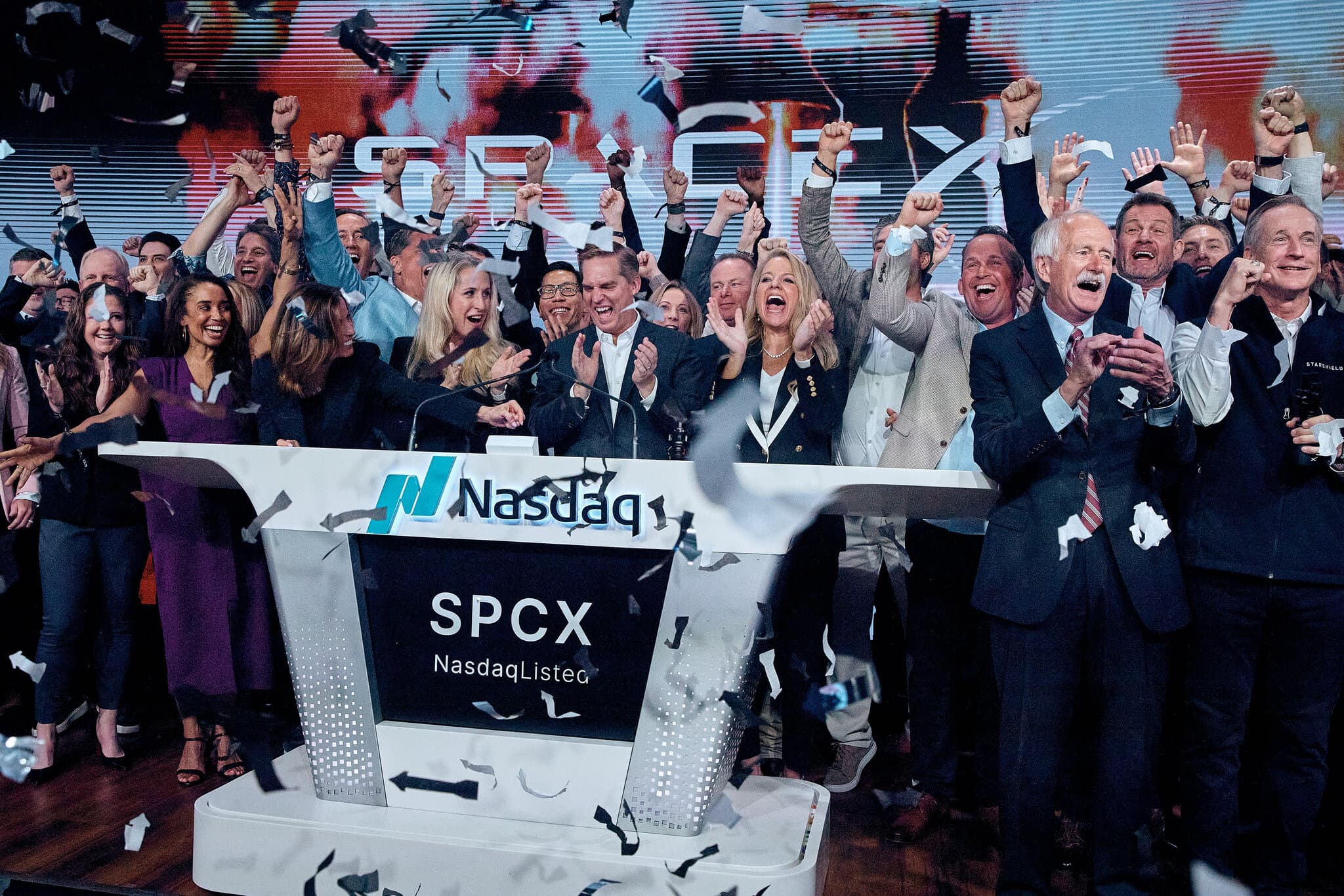 Retail Investors Help Send SpaceX Shares Soaring