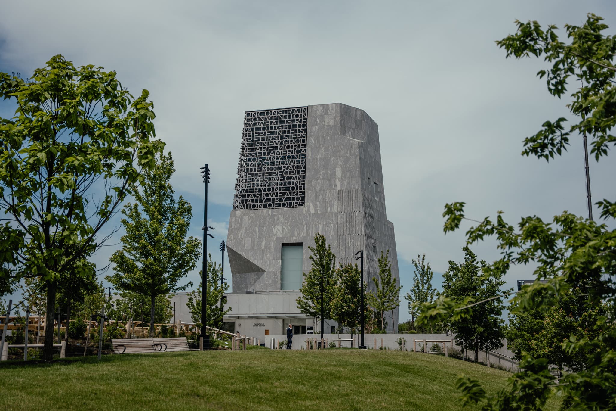 Presidents Line Up for Obama’s Long-Awaited Center in Chicago