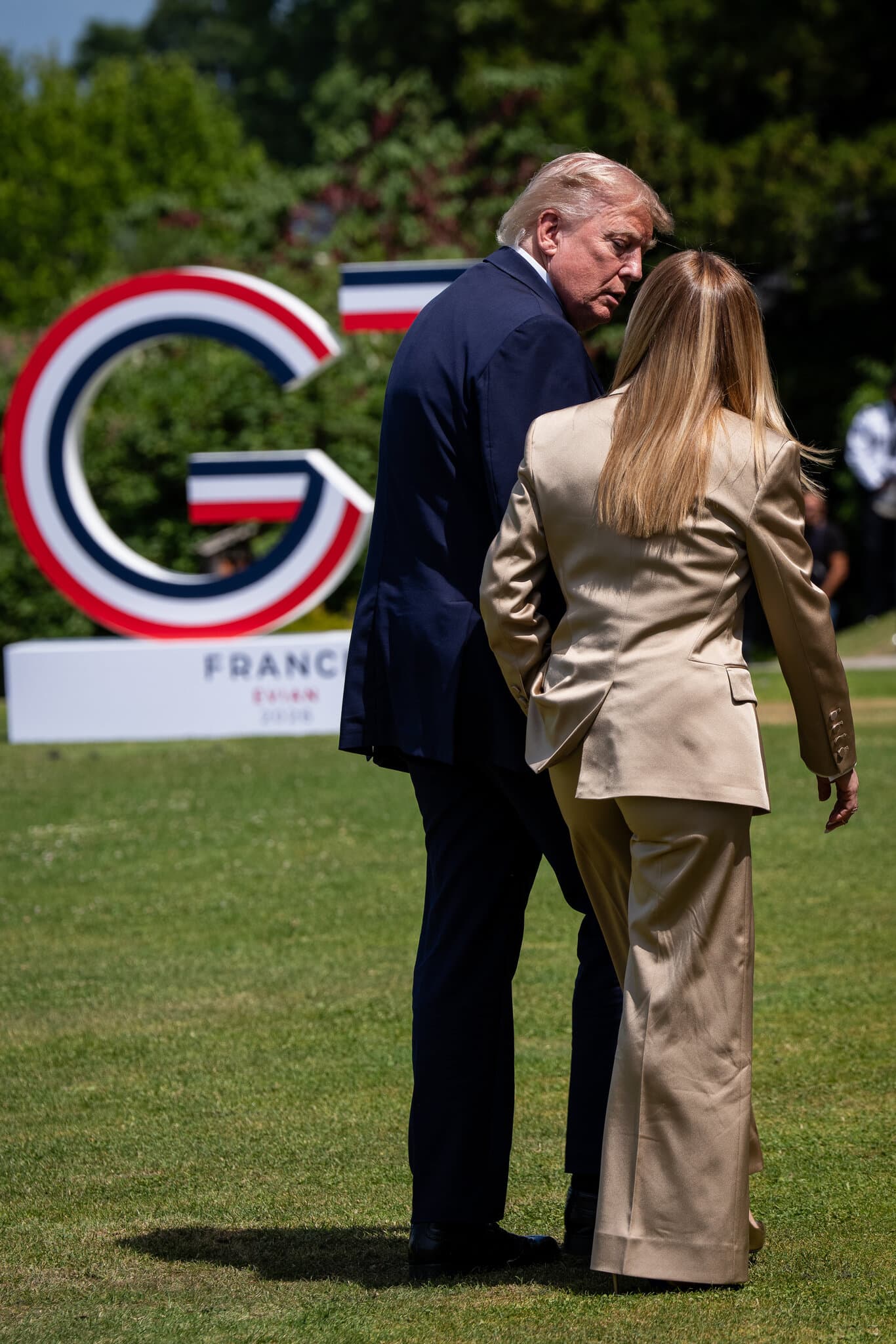 Italy Doesn’t ‘Beg,’ Giorgia Meloni Tells Trump