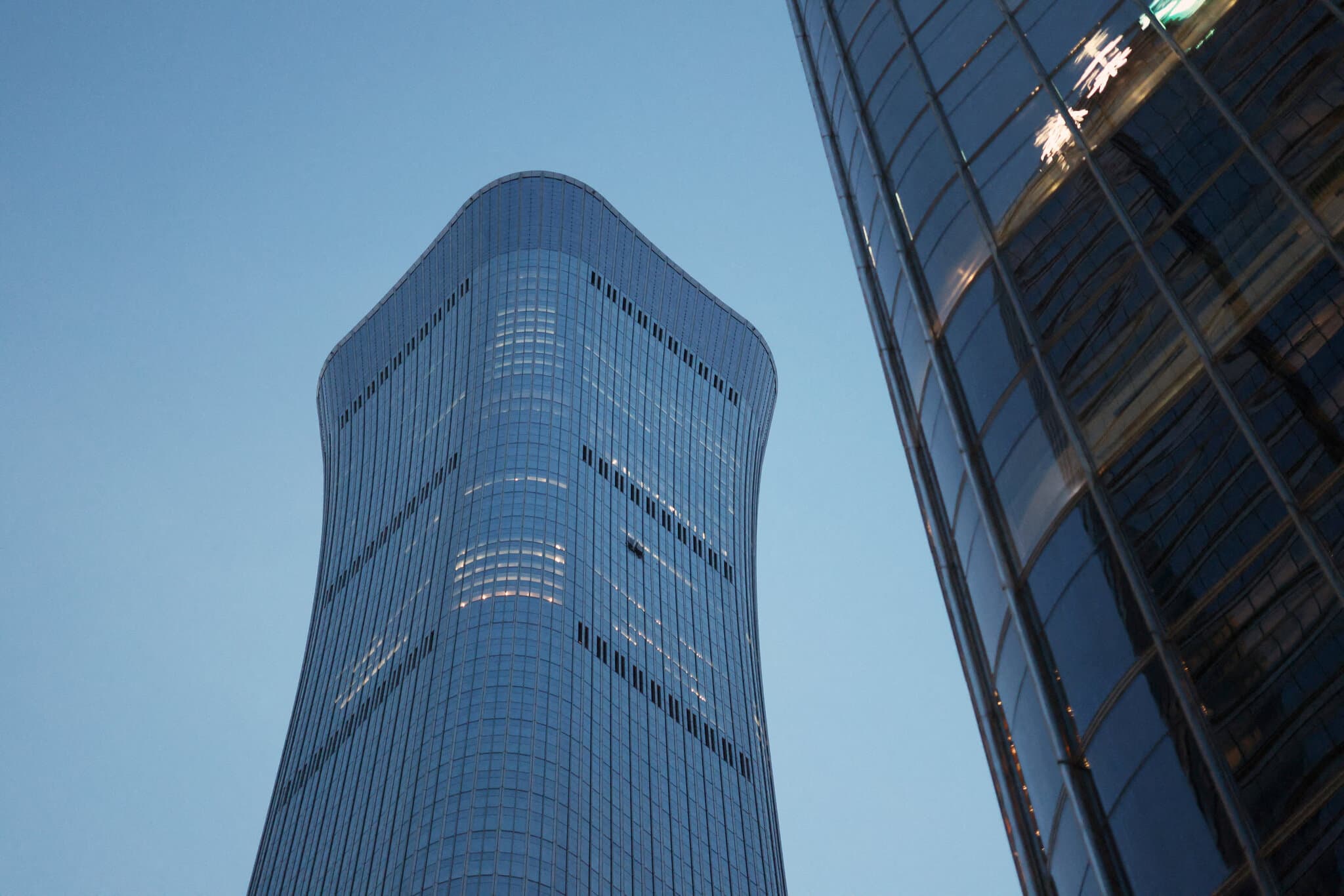 Small Plane Crashes Into Tallest Building in Beijing