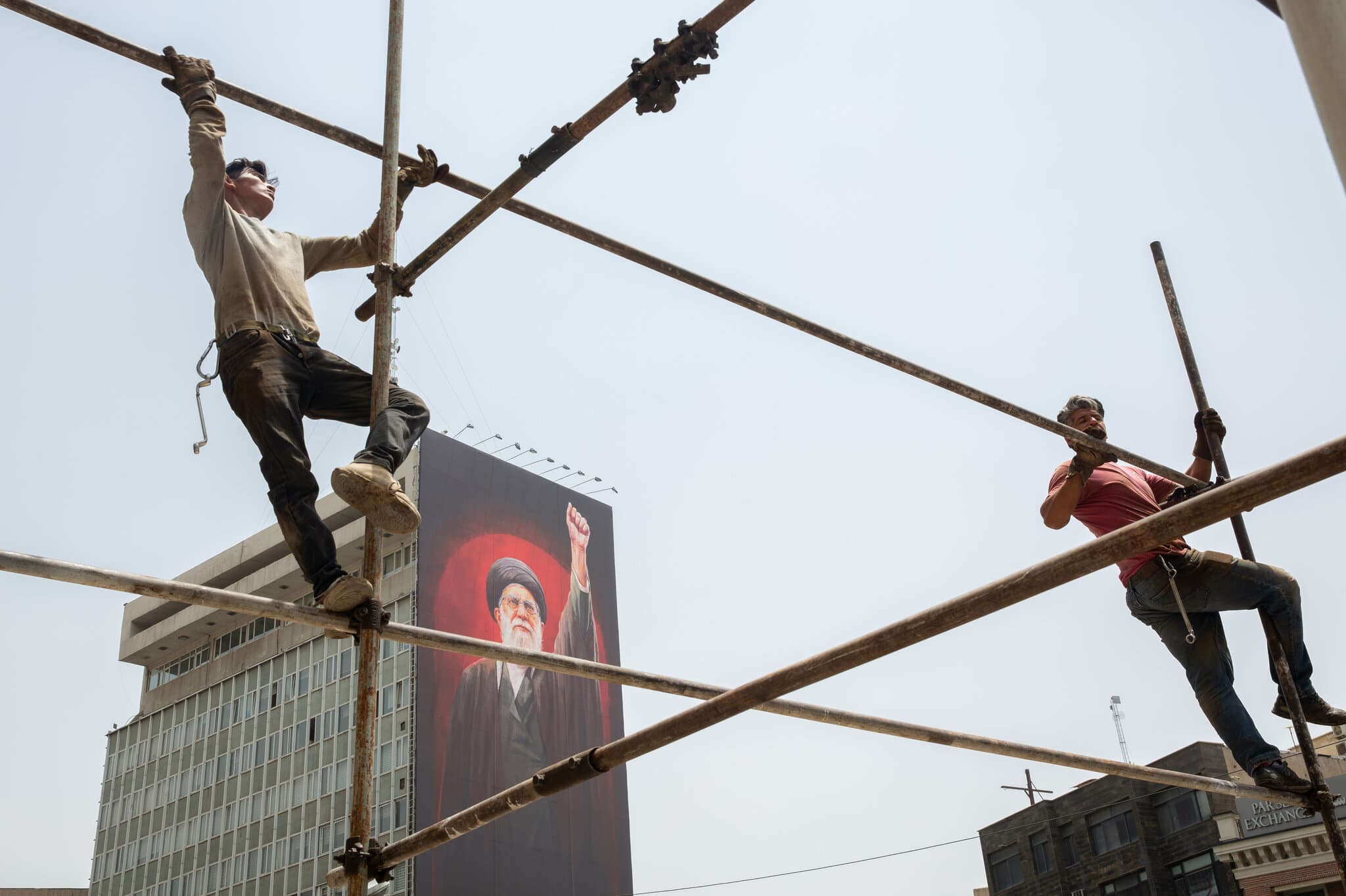 Mass Mournings,6 Days and 2 Countries: Iran Prepares to Bury Supreme Leader