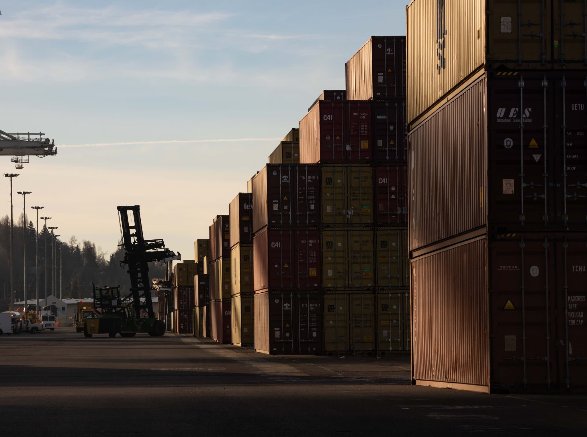 U.S. Trade Deficit Dips in June Along With ‘World Cup Effect’