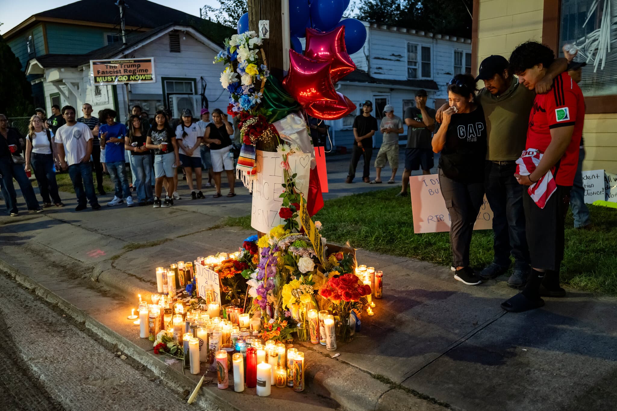 F.B.I. Searches for Drugs in Van Involved in Houston ICE Shooting