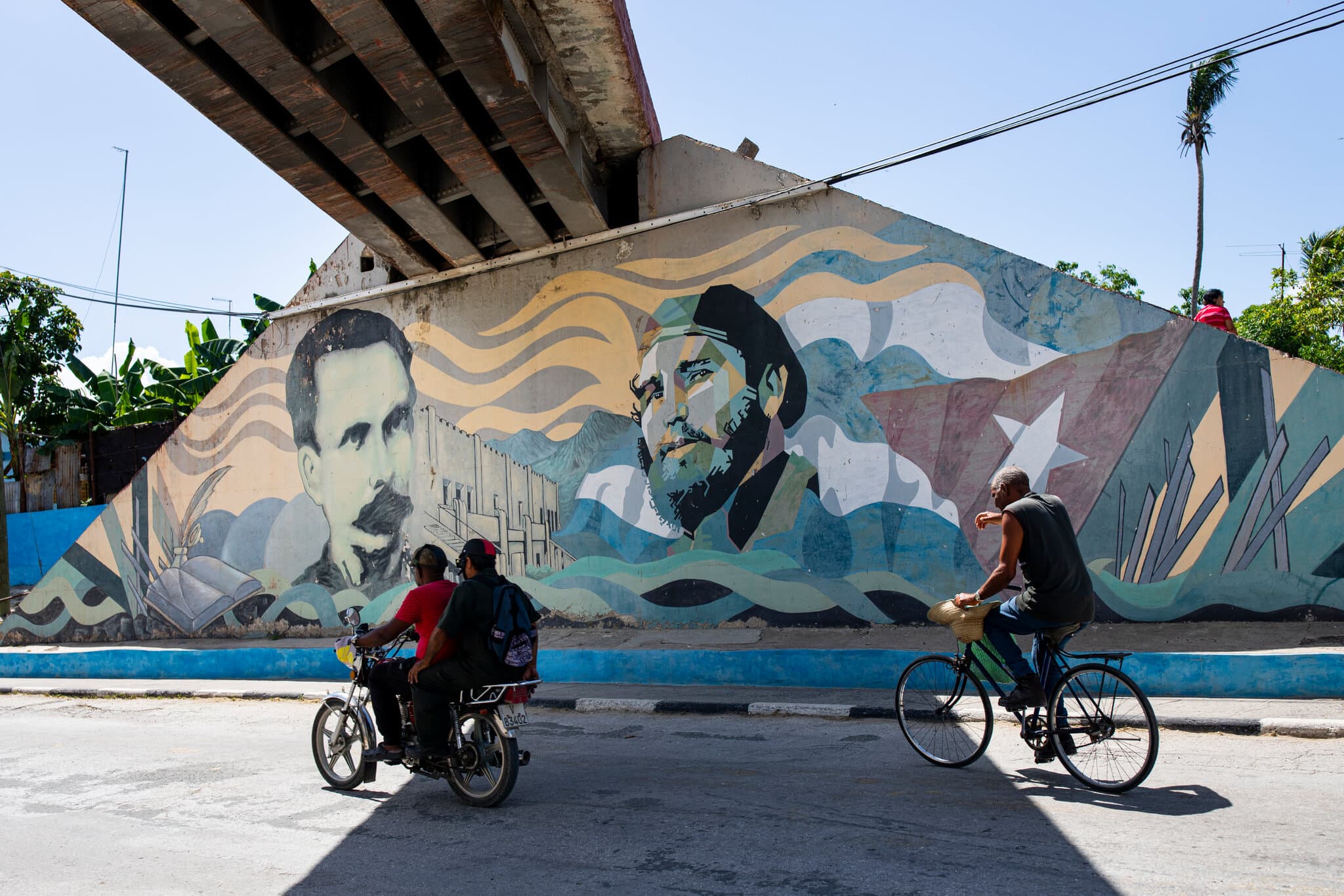 U.S. Squeezes Cuba Even as It Searches for a New Regime Leader