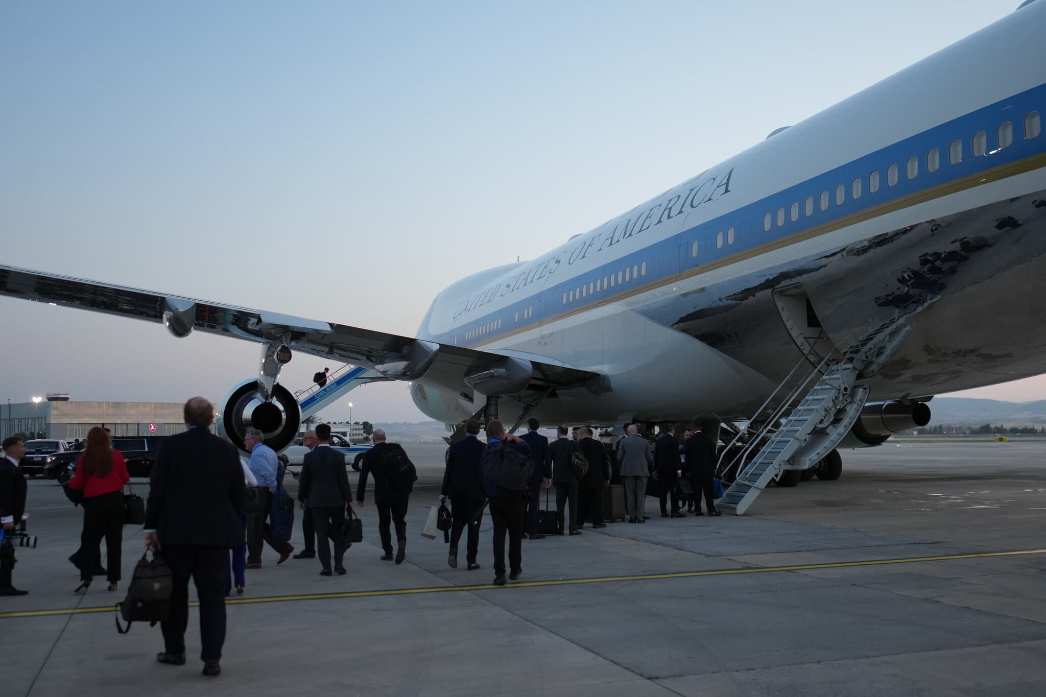 With Trump Secretly Evacuated, Imperiled Air Force One Became a Flying Decoy