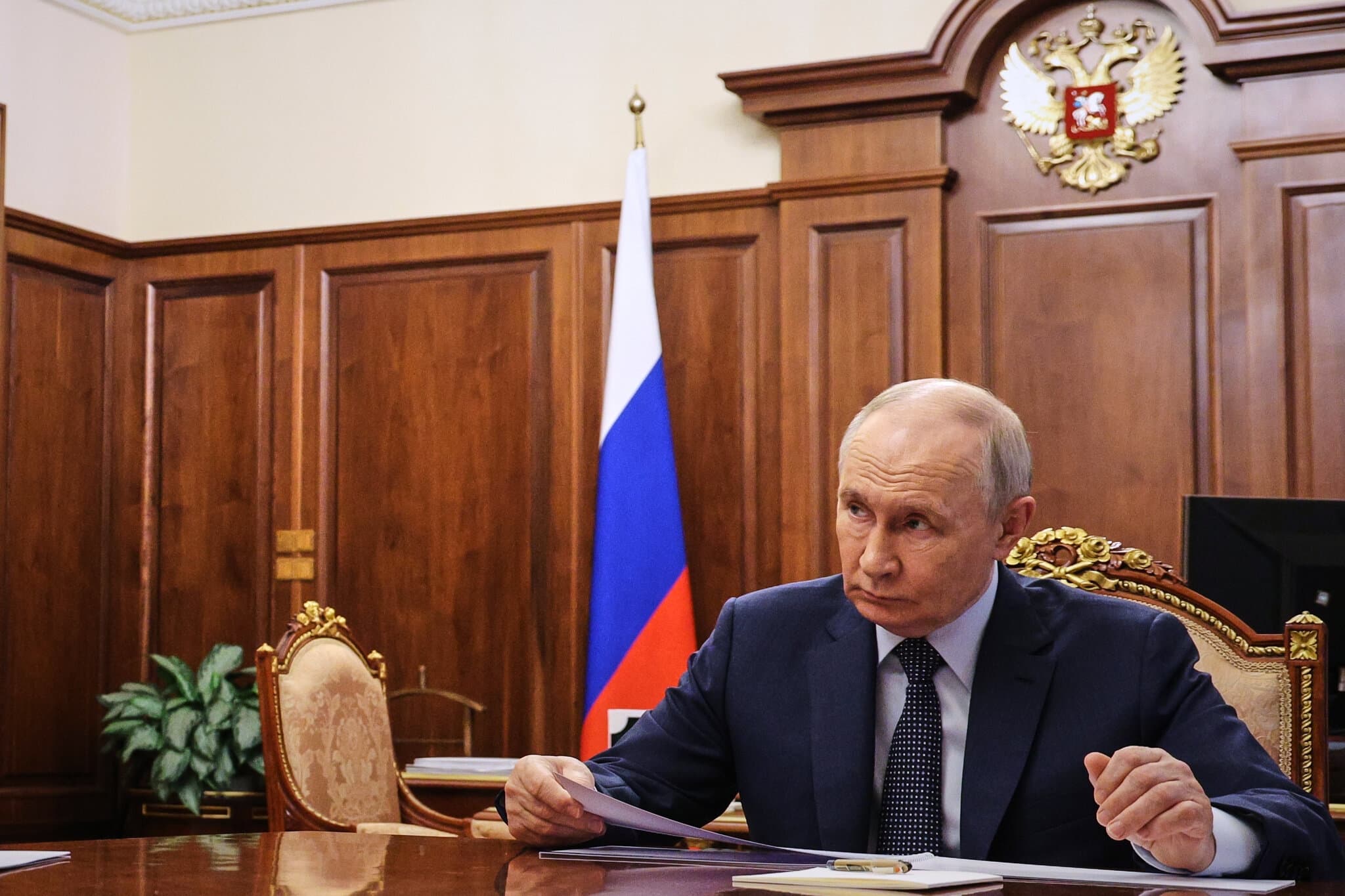 For Trump, Secret Flight Was a Stunning Ruse. For Putin, ‘a Regular Tuesday.’